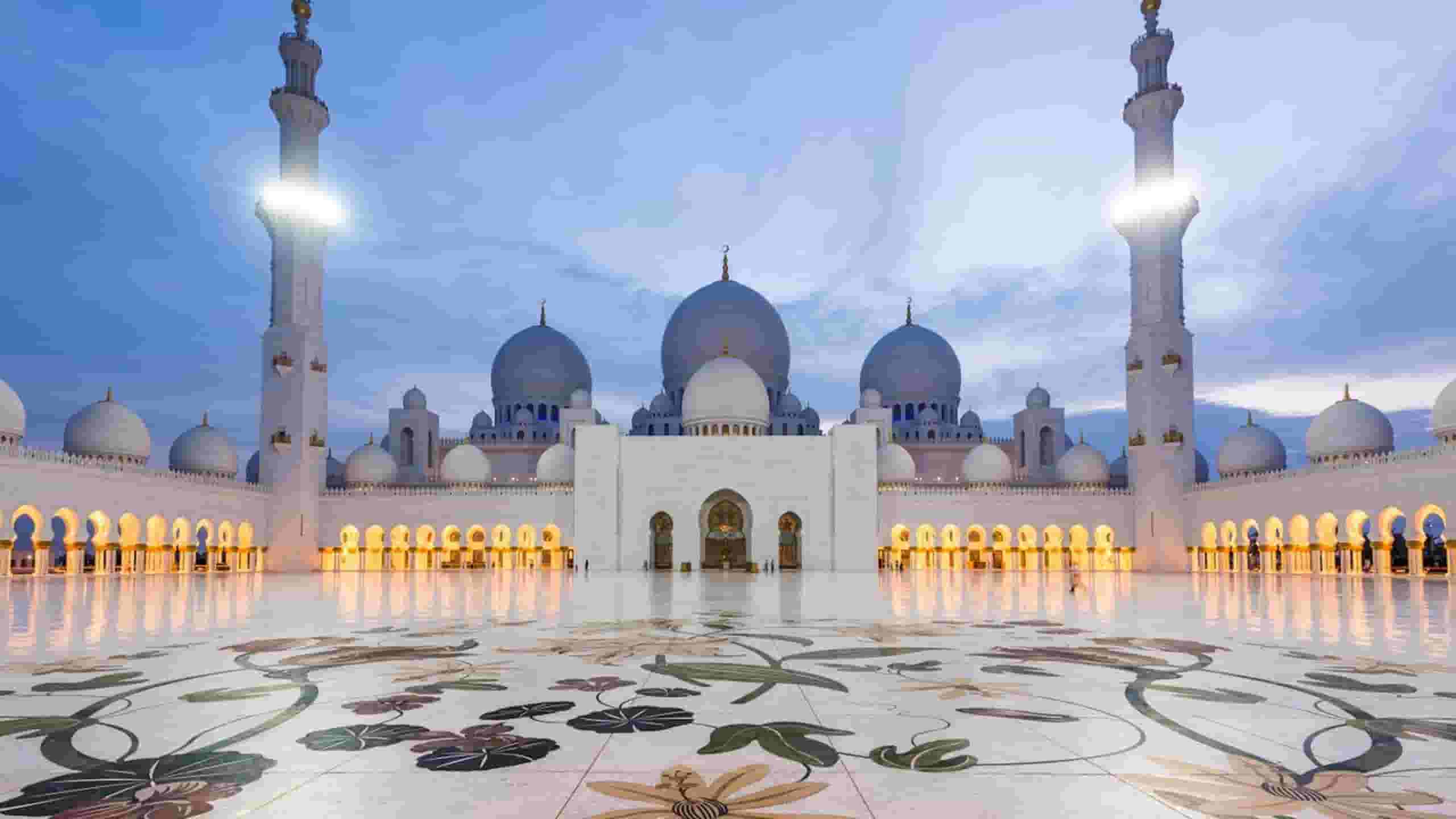 Book flights from Manila to United Arab Emirates