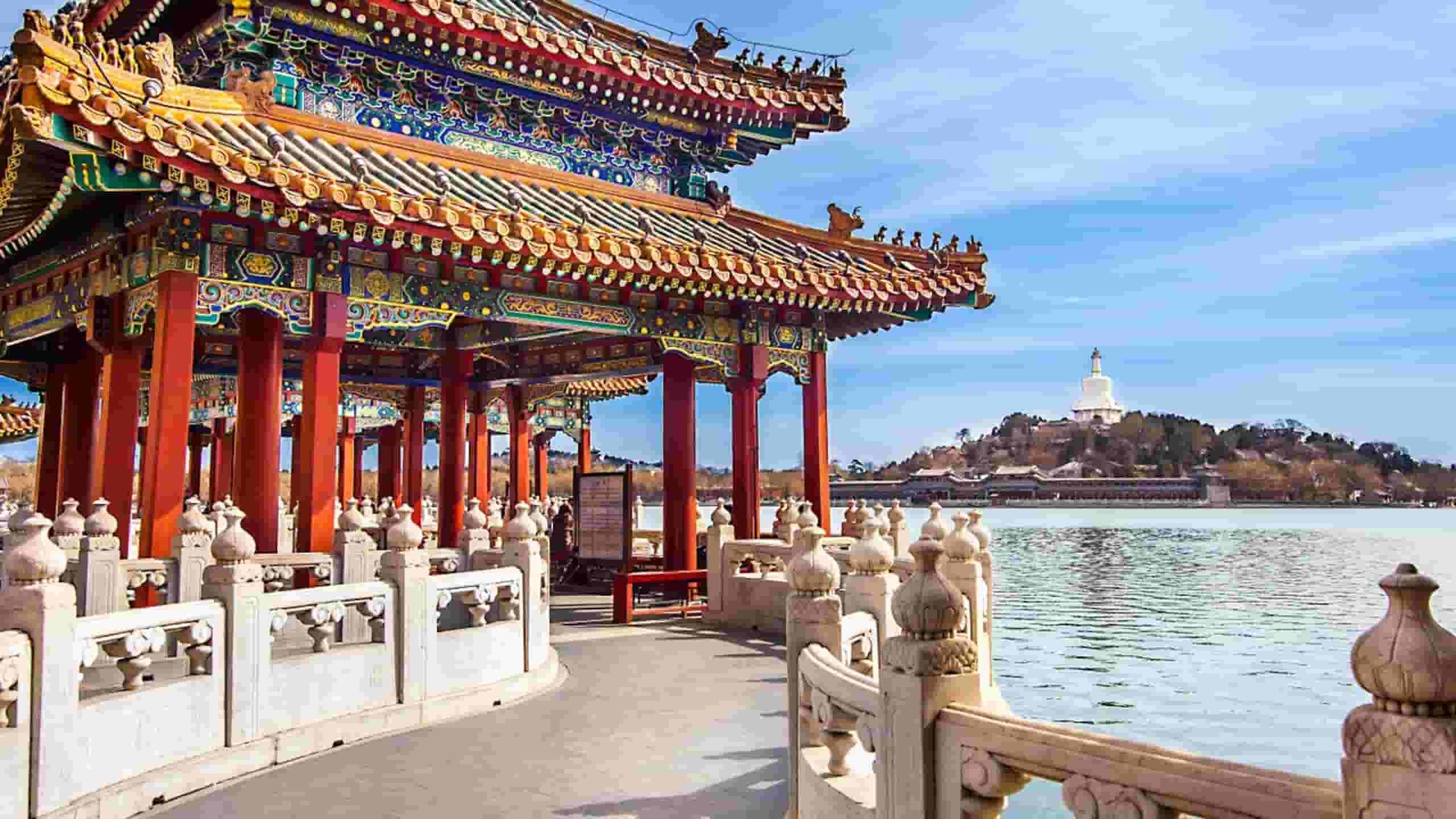 Book flights from Dubai to China