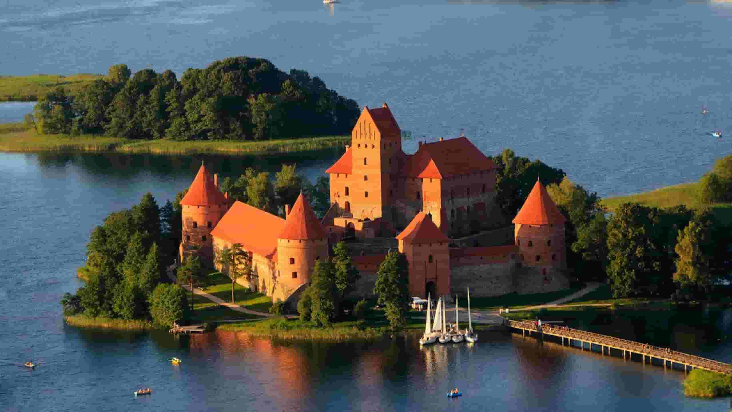 Prenota voli da Roma, LZ in Lituania