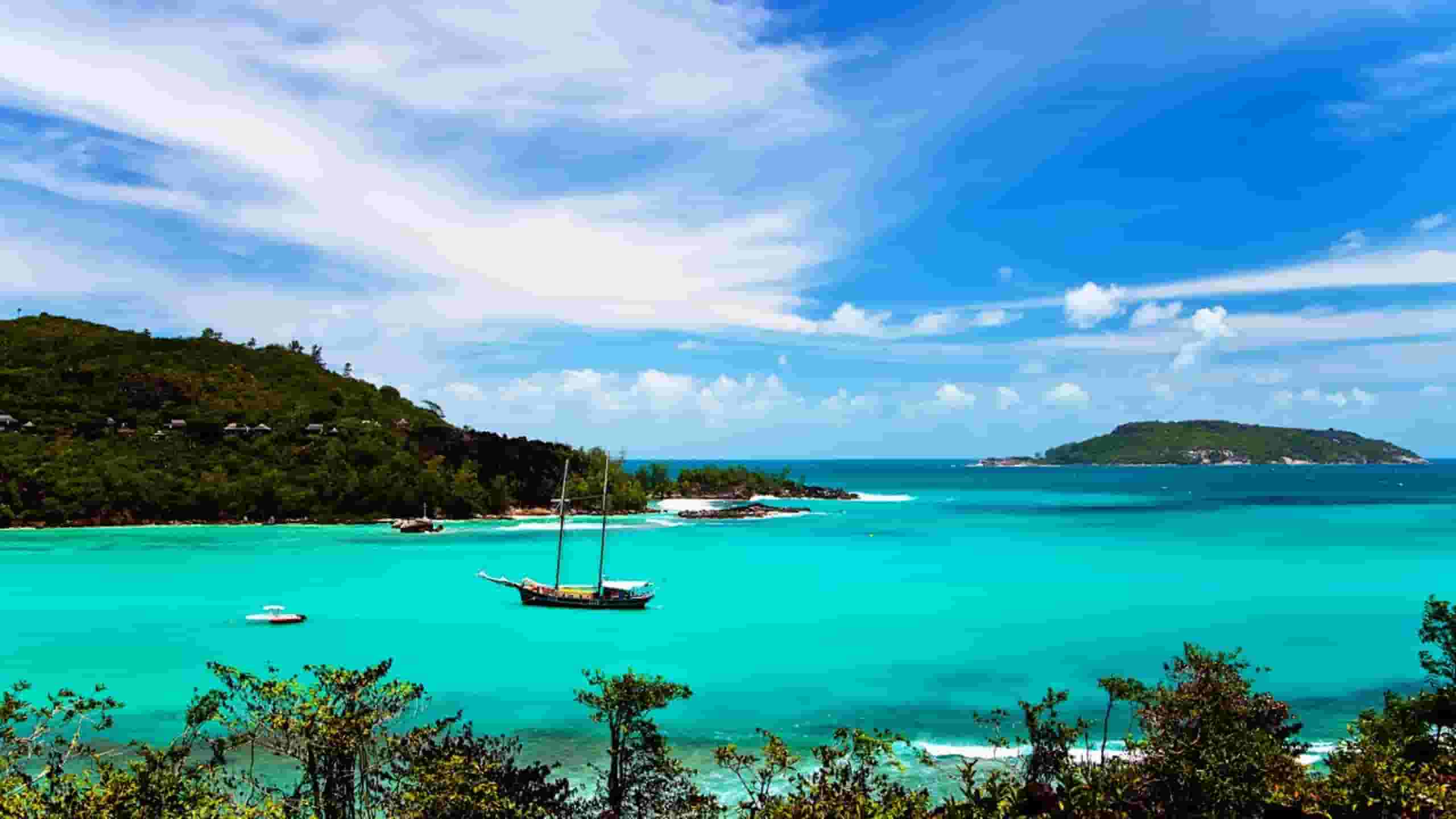 Book flights from Prague to Seychelles