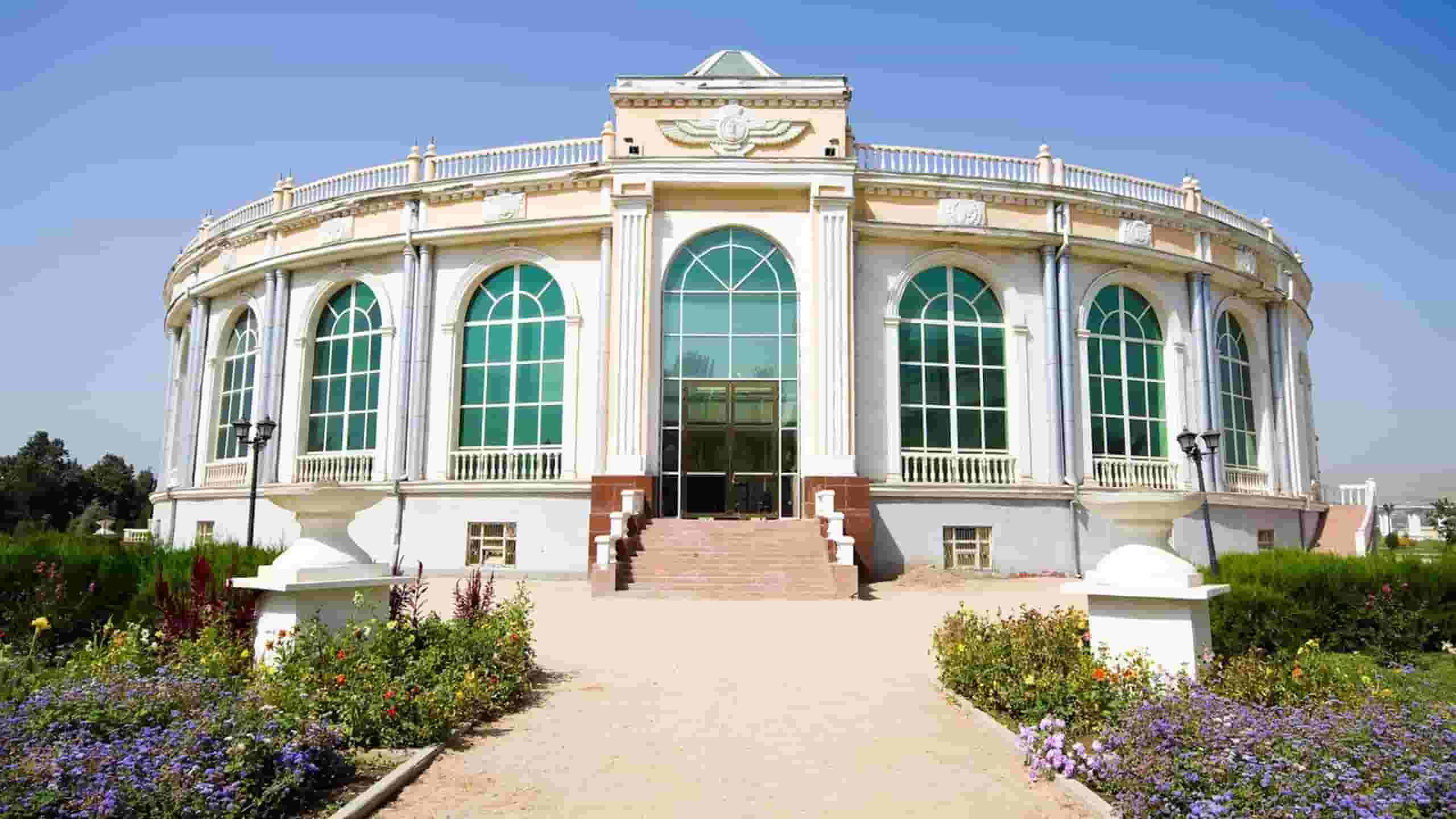 Book flights from Tashkent to Tajikistan