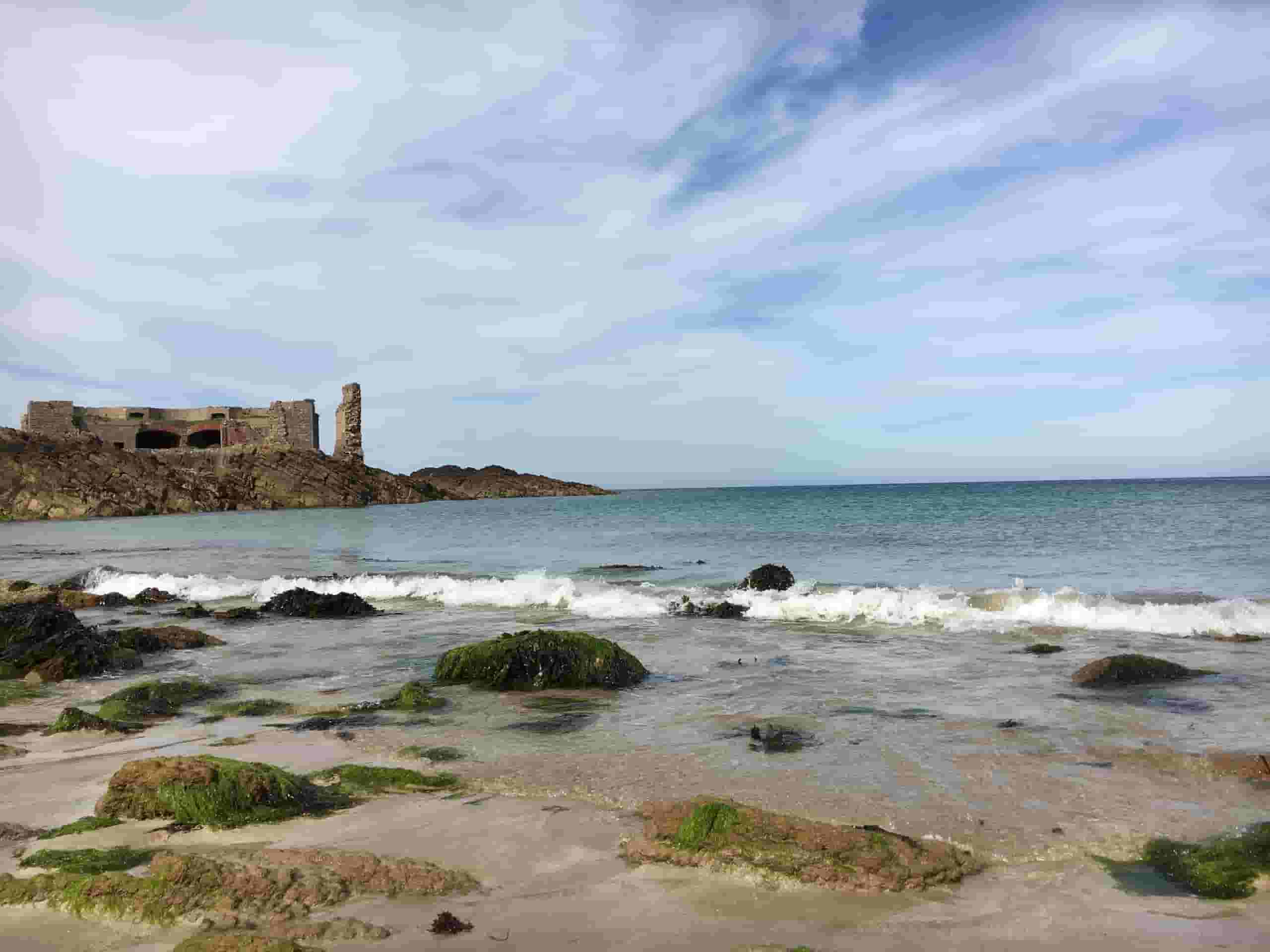 Găsiți zboruri ieftine to Alderney
