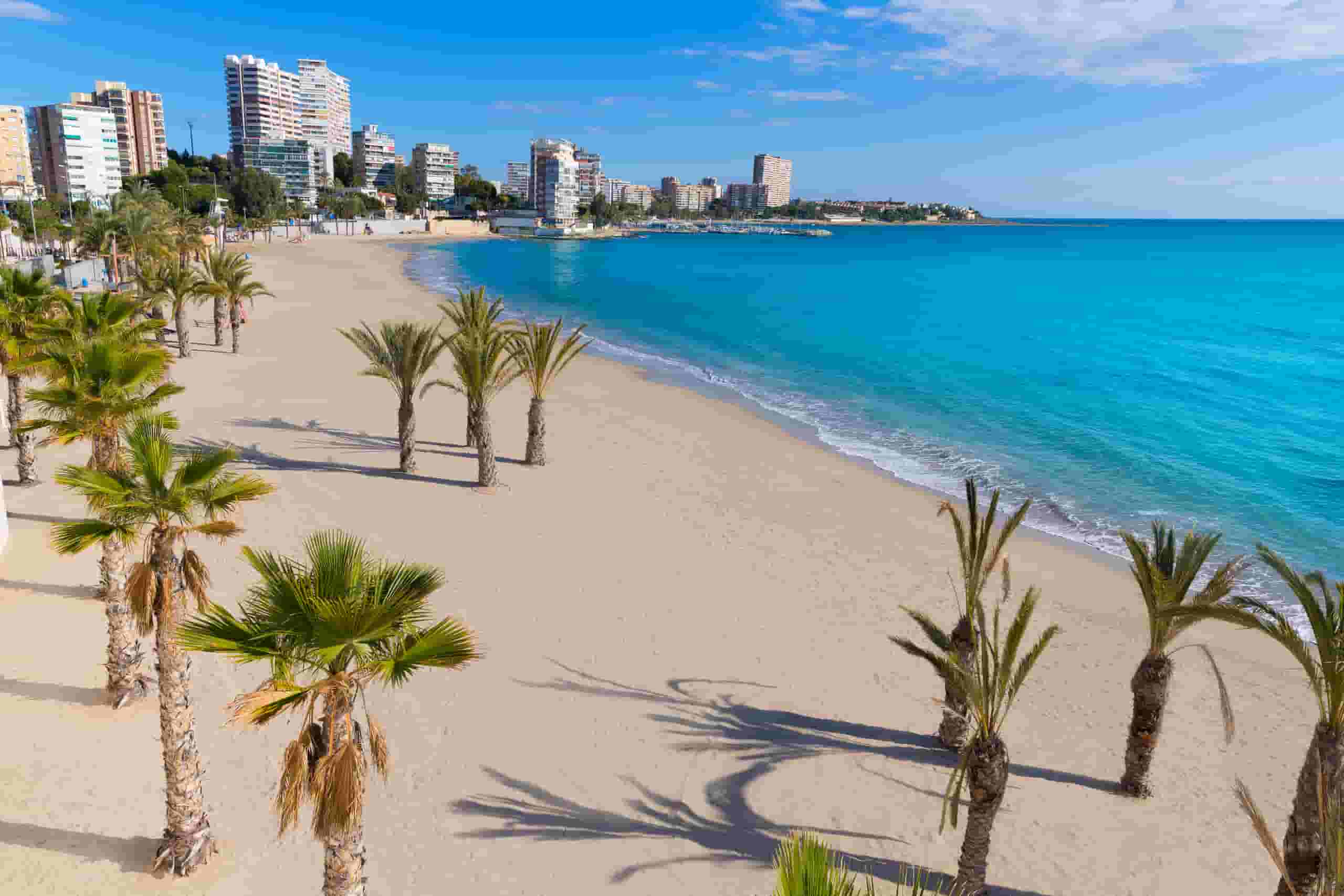 Find cheap flights to Alicante from CA$437