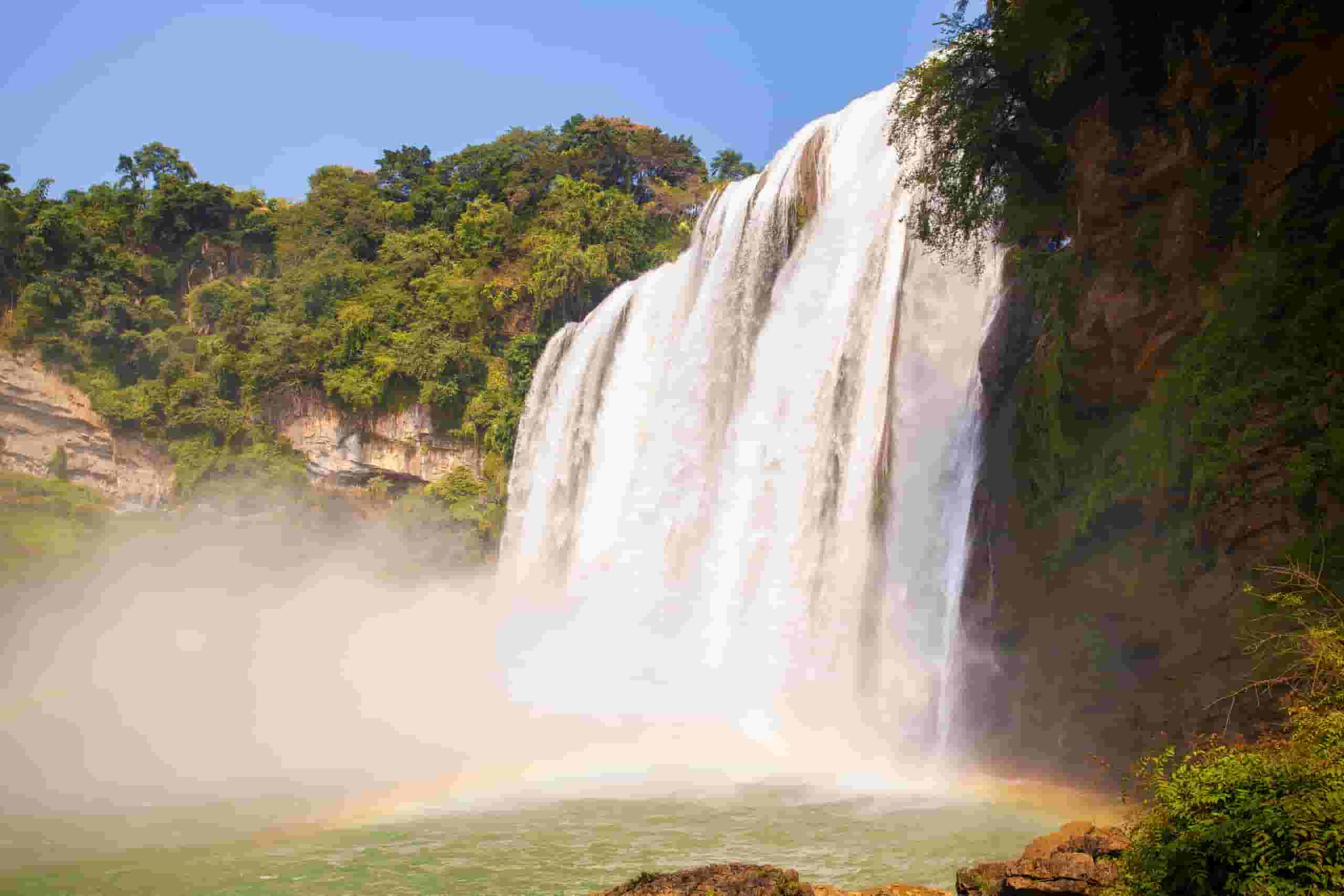 Alquiler de coches barato en Anshun, China