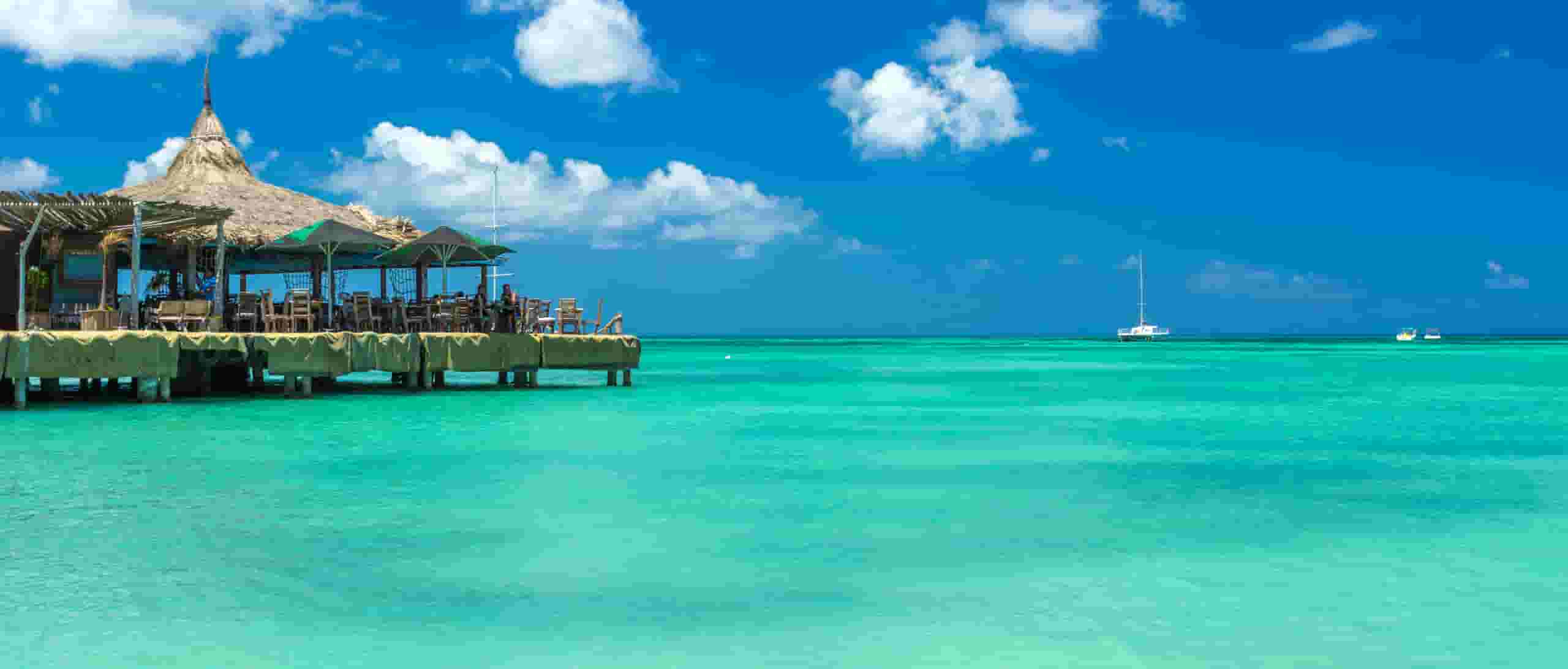 Finn billige flyreiser til Aruba fra kr 1,353