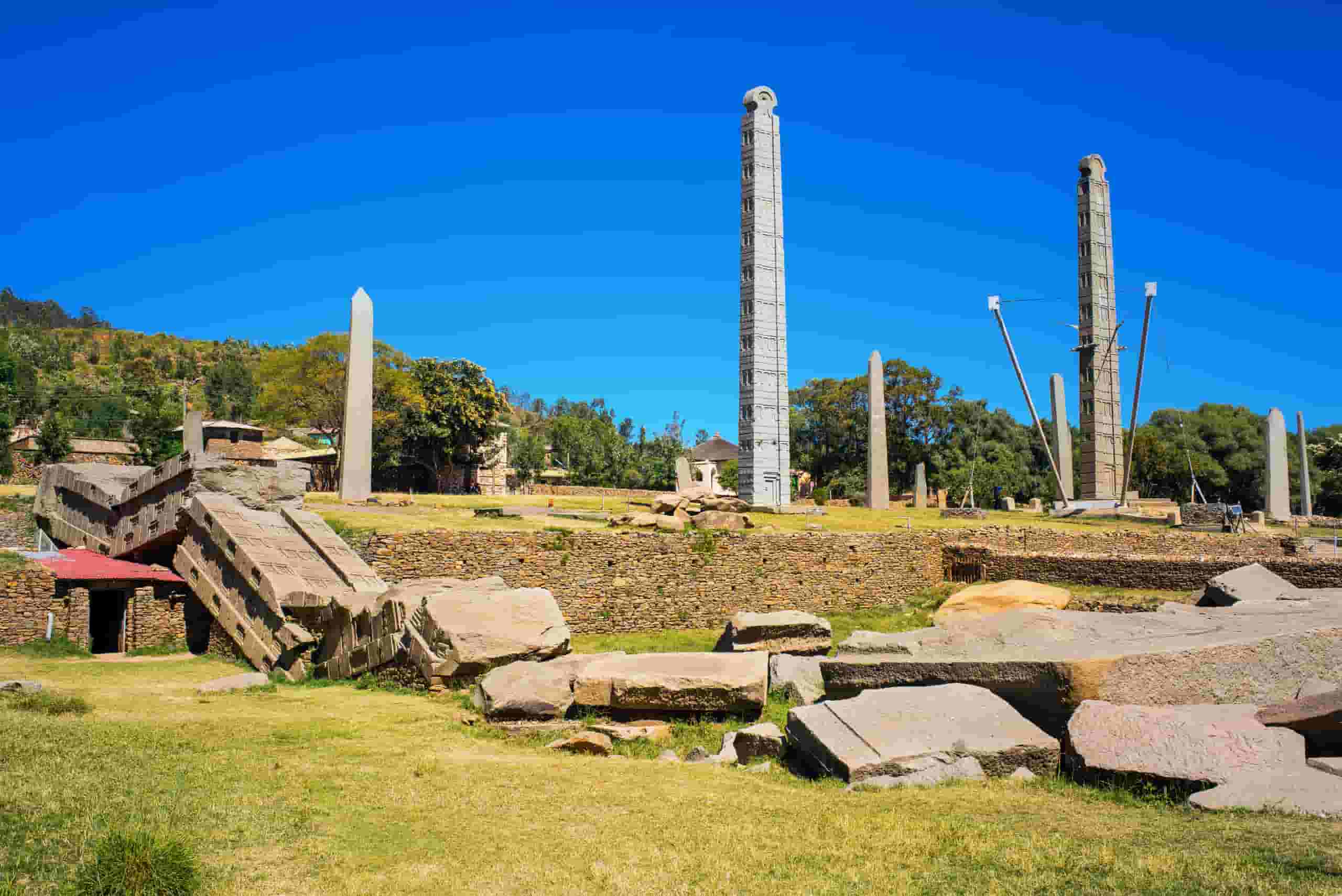 Keressen olcsó repülőjegyeket to Axum