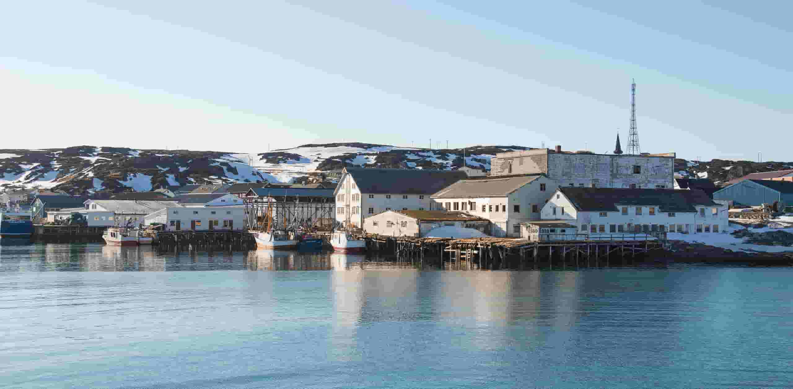 to Berlevågの格安航空券を検索