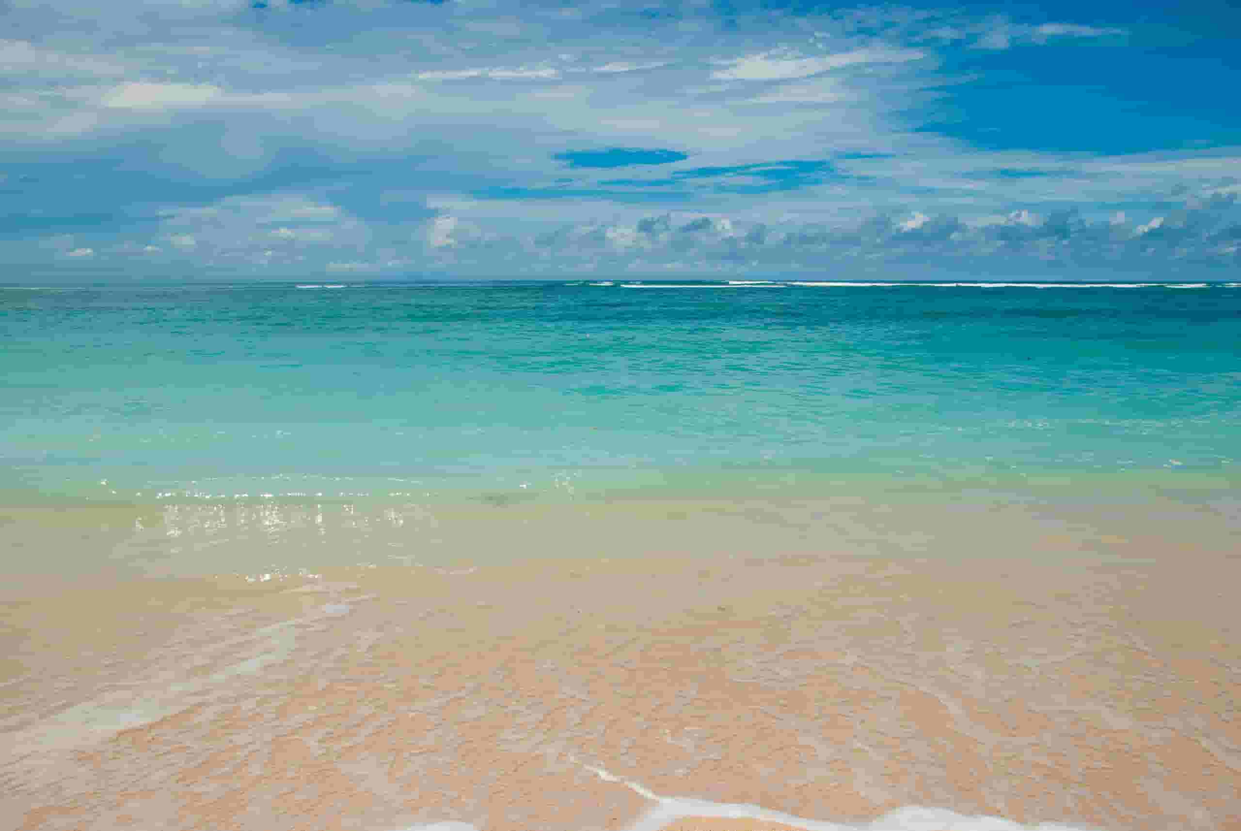 Wyszukaj tanie loty to Bima