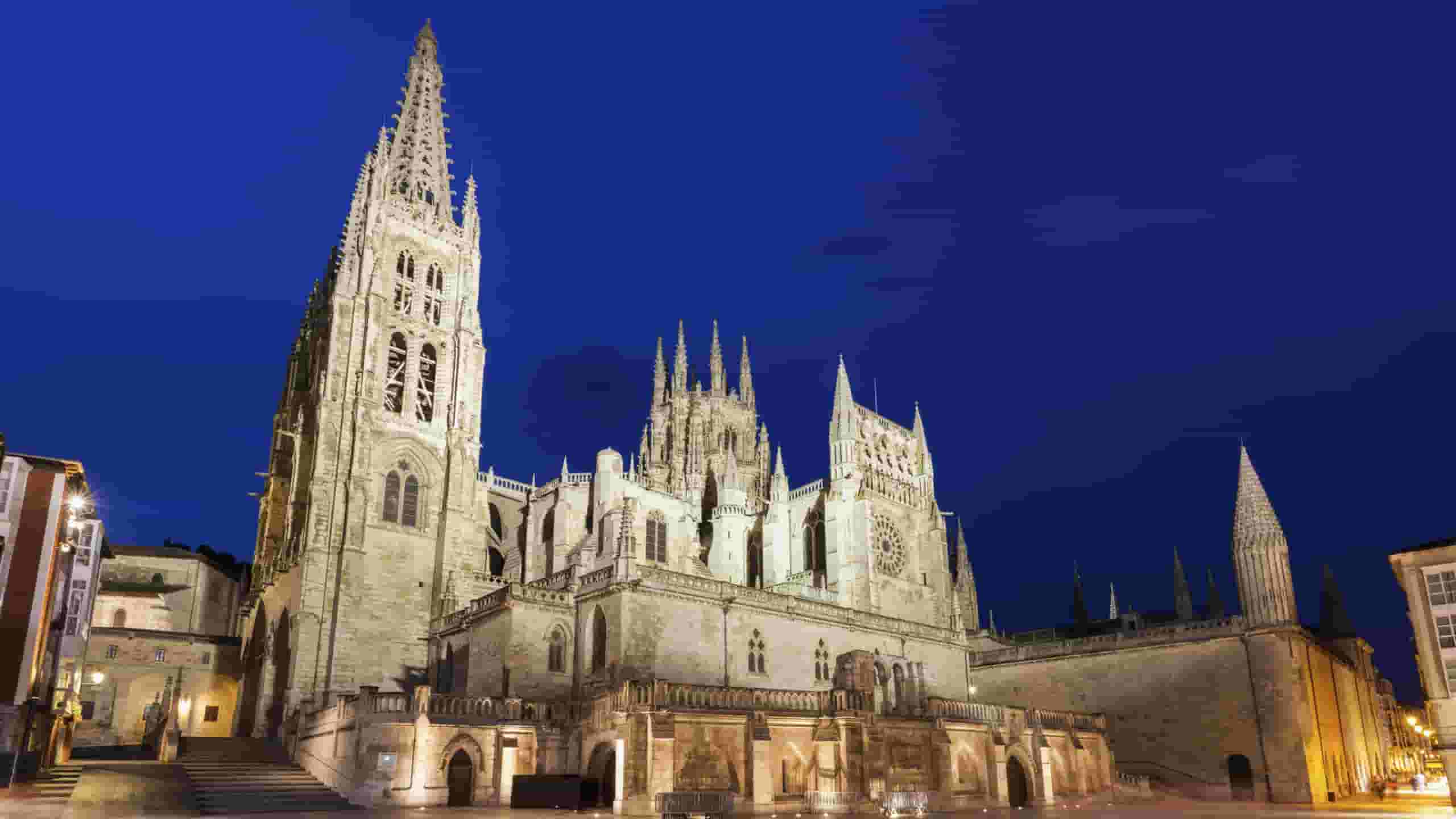 Trova voli economici a Burgos