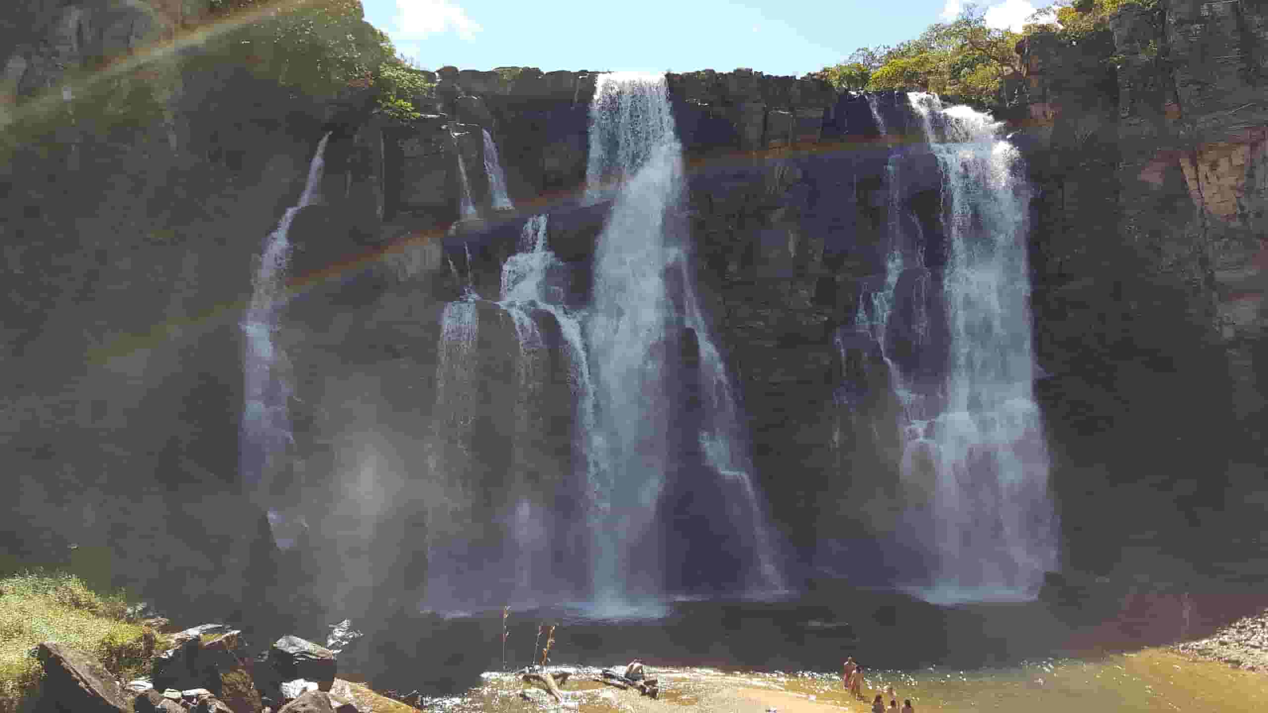 Finden Sie günstige Flüge to Corumbá