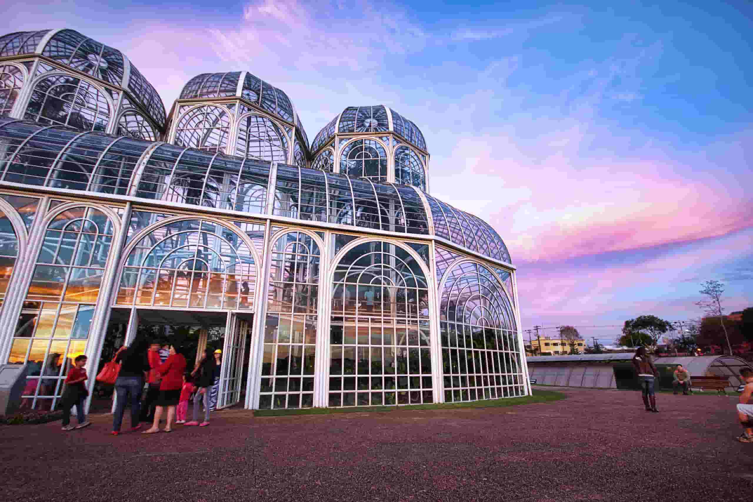 Find billige flybilletter to Curitiba