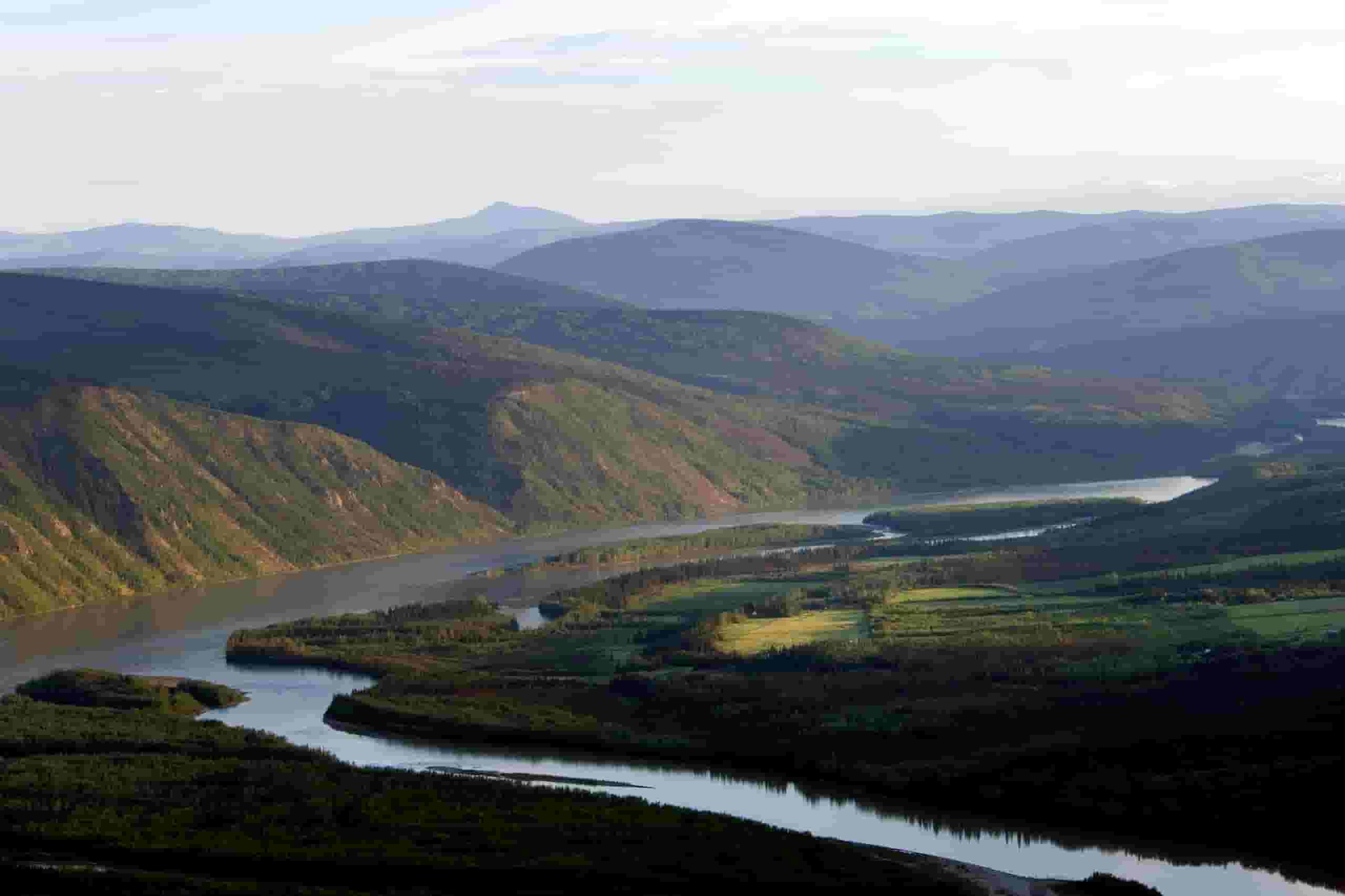 저렴한 도슨크릭 항공권 검색