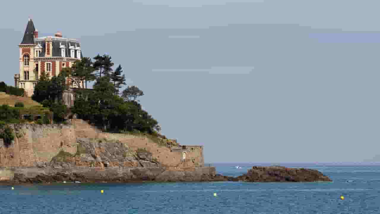 Trouvez des vols à prix mini vers Dinard