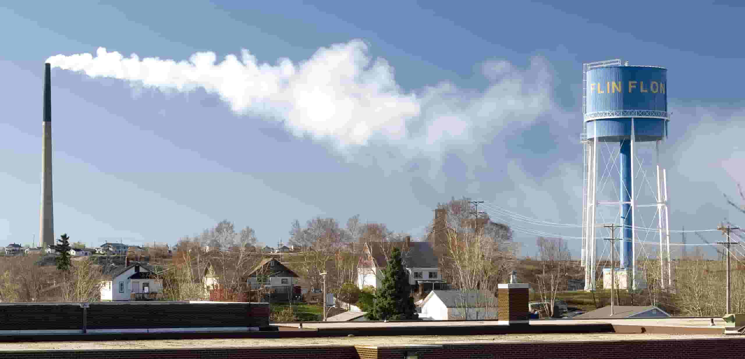 Find billige flybilletter til Flin Flon