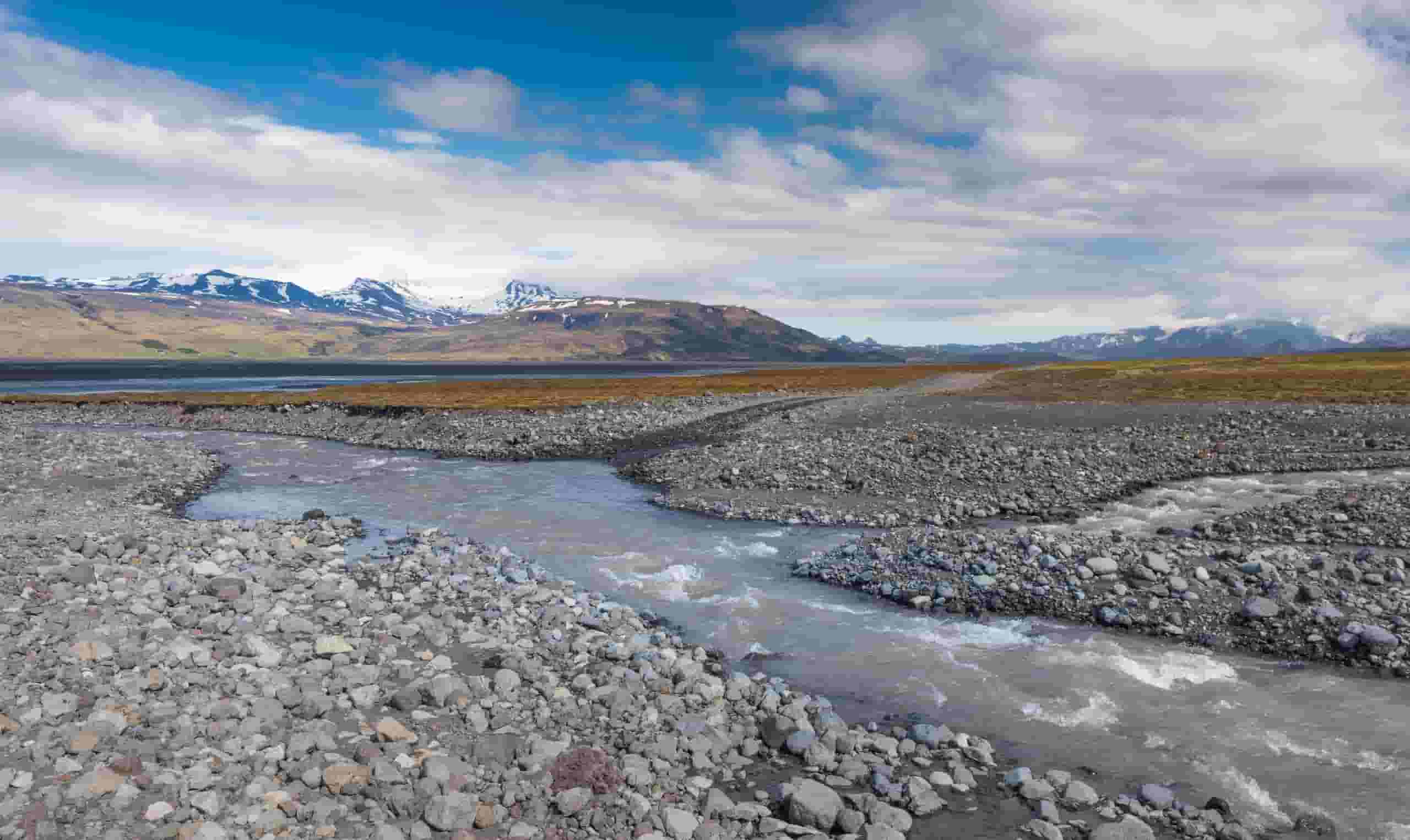 Find cheap flights to Førde