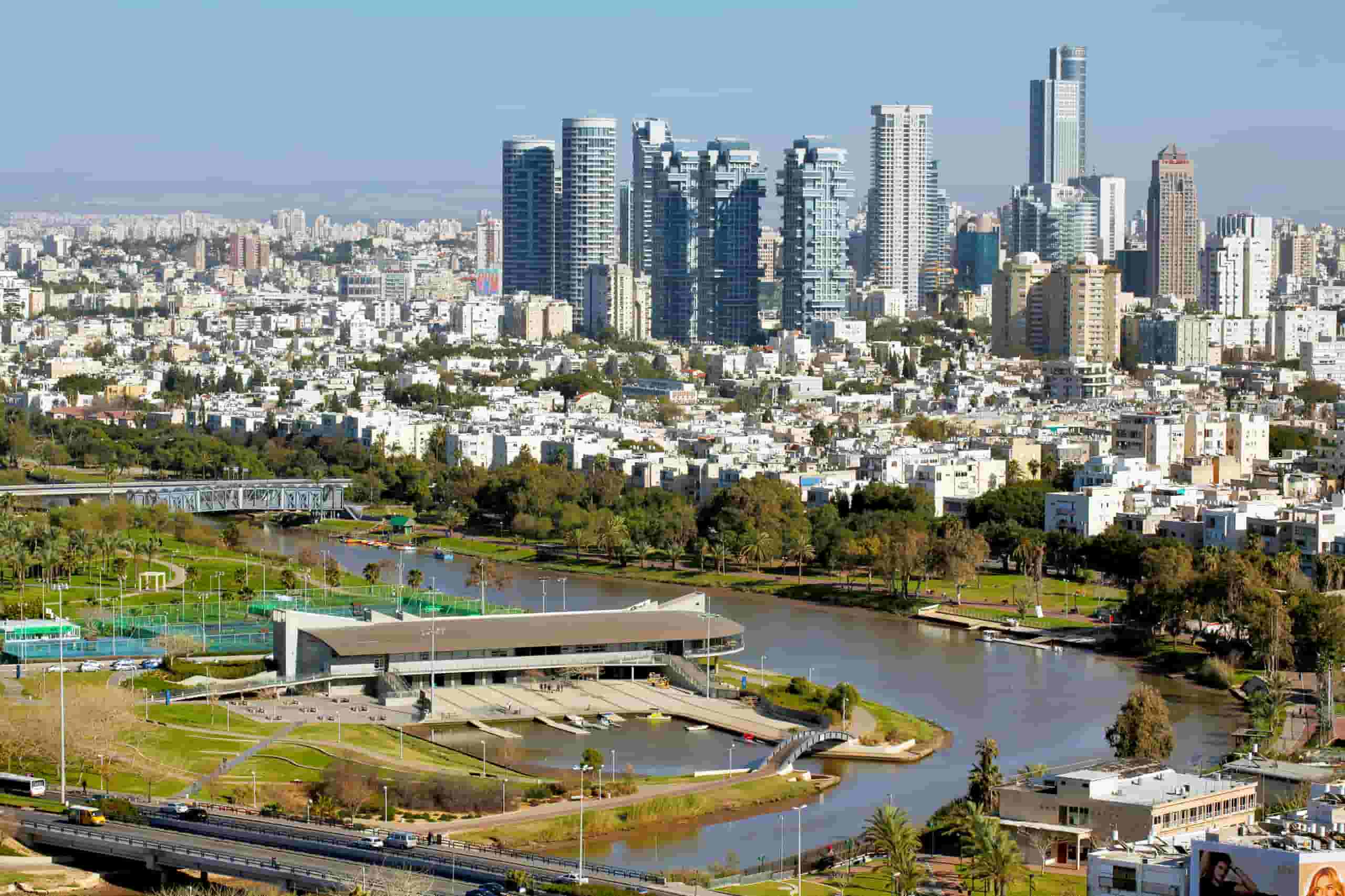 Find billige flybilletter to Gan