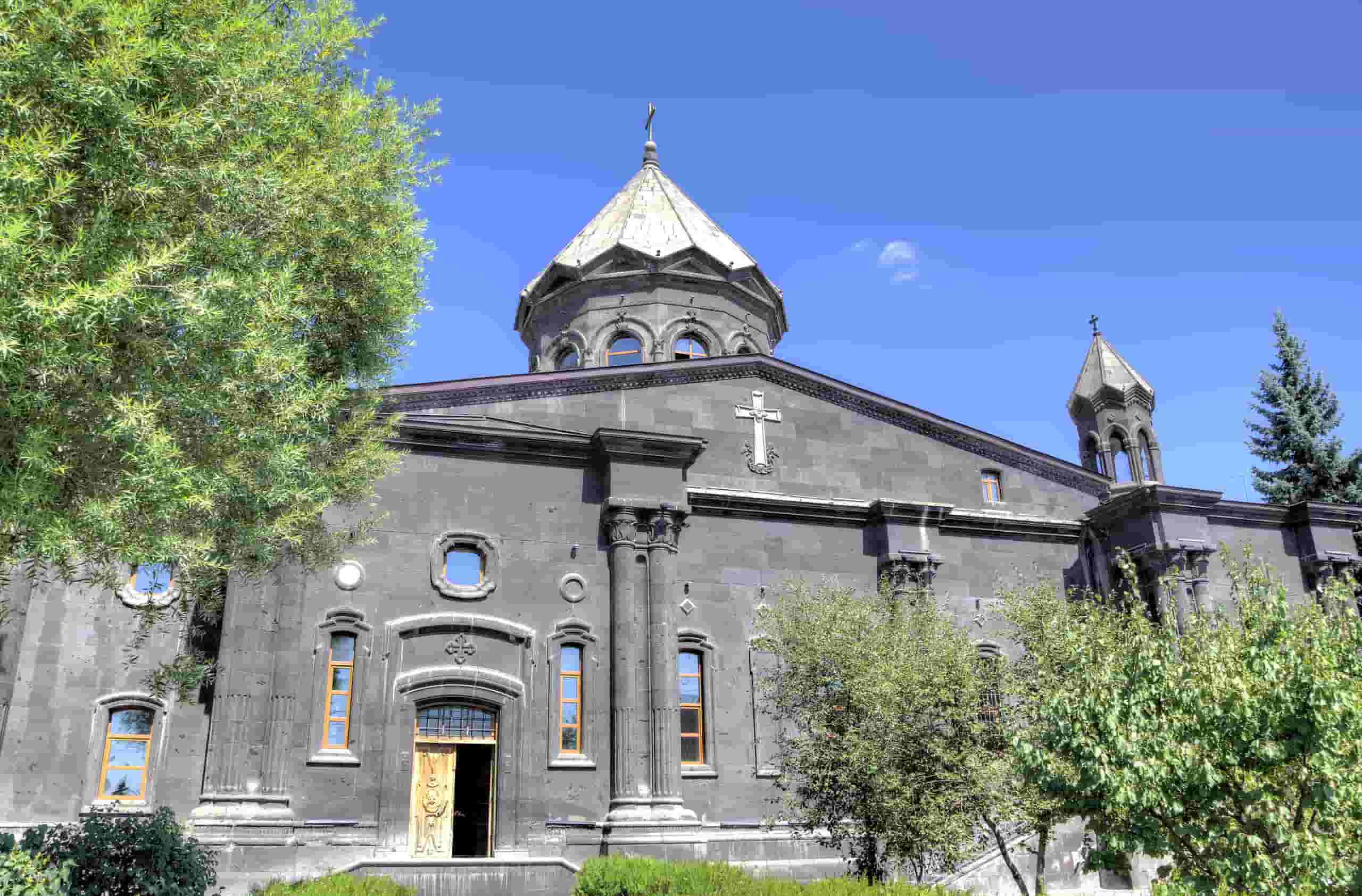 Gümrü’ye ucuz uçuşlar bulun