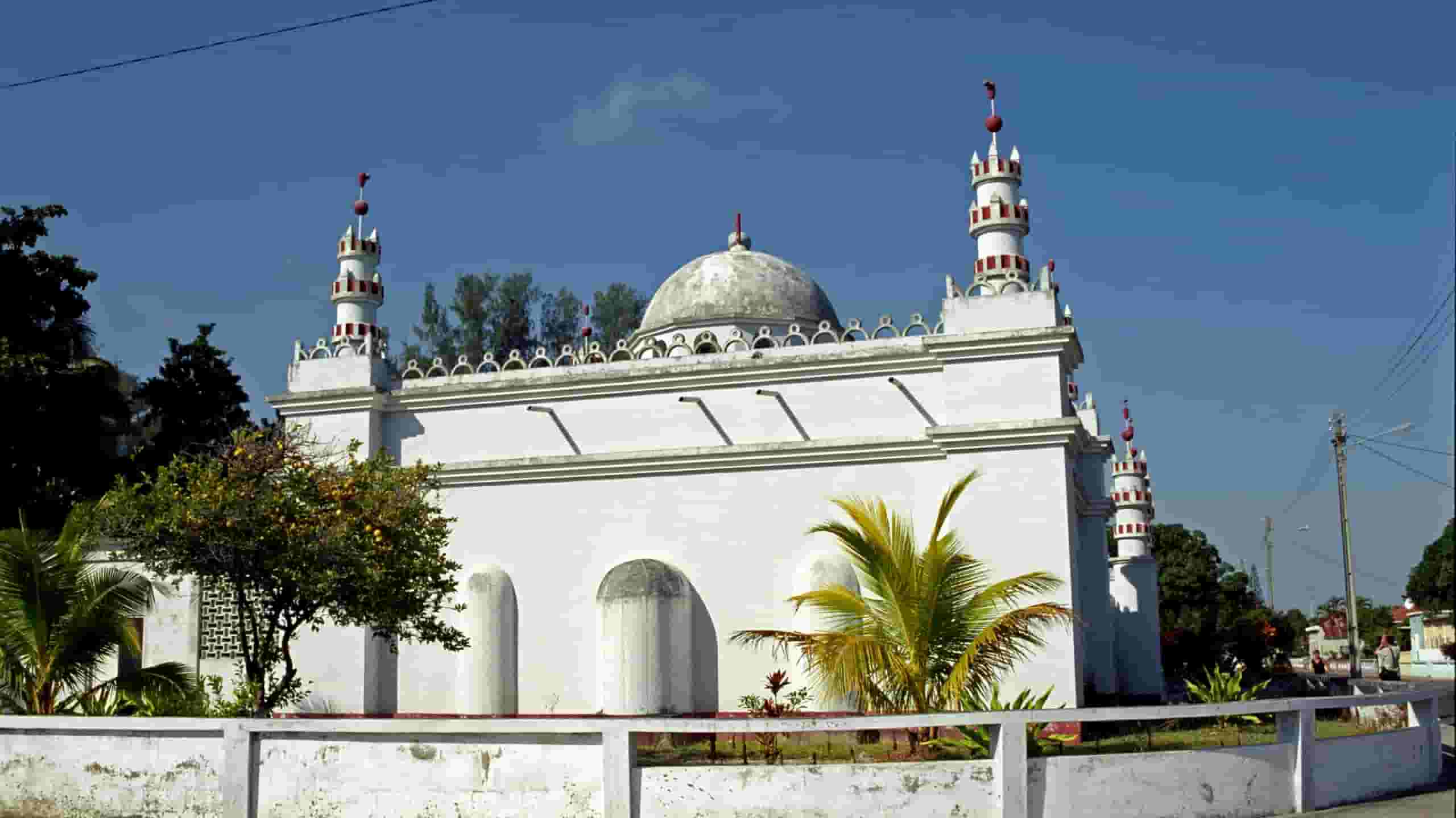 Find cheap flights to Inhambane