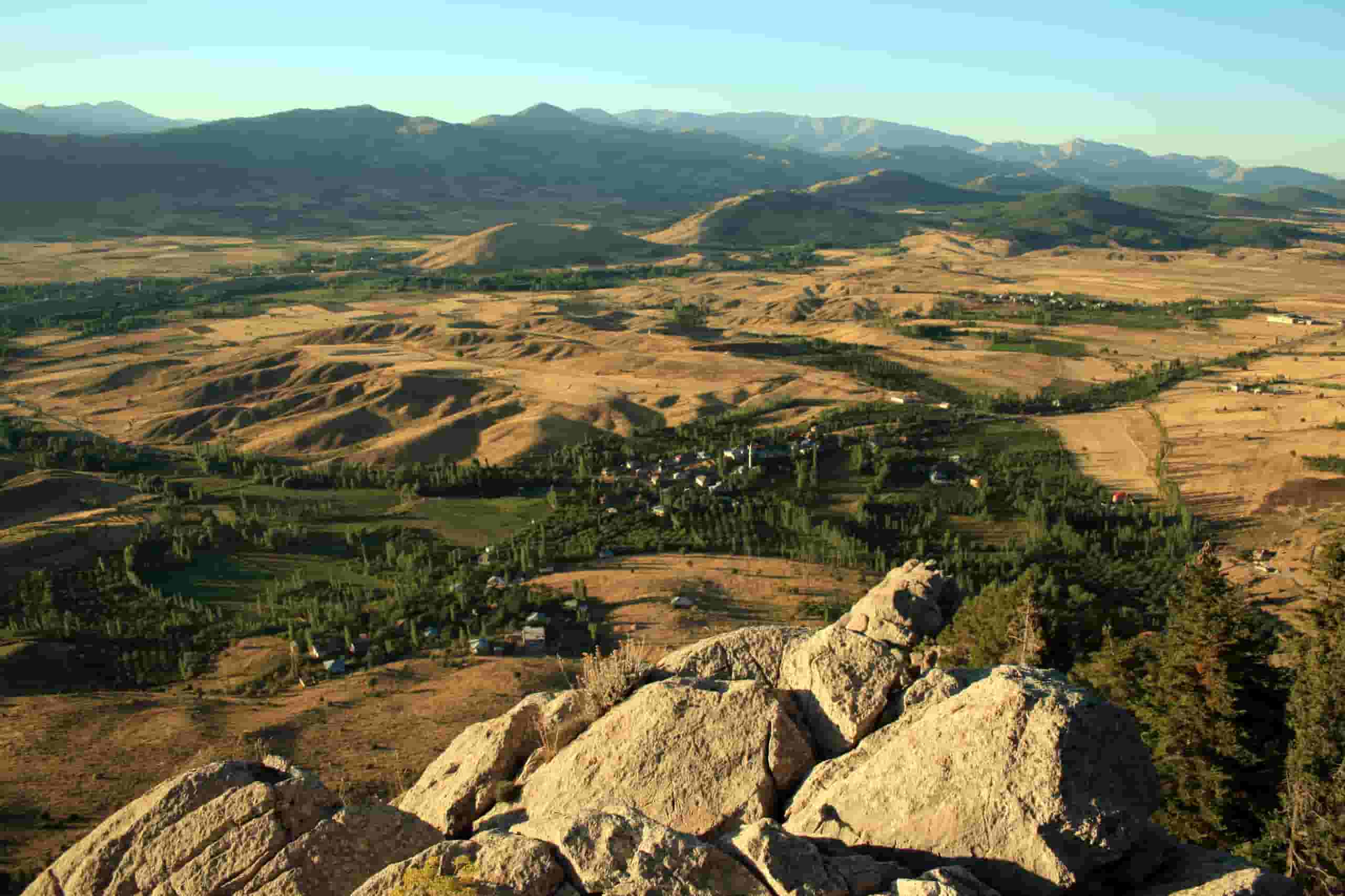 Trova voli economici a Kahramanmaraş