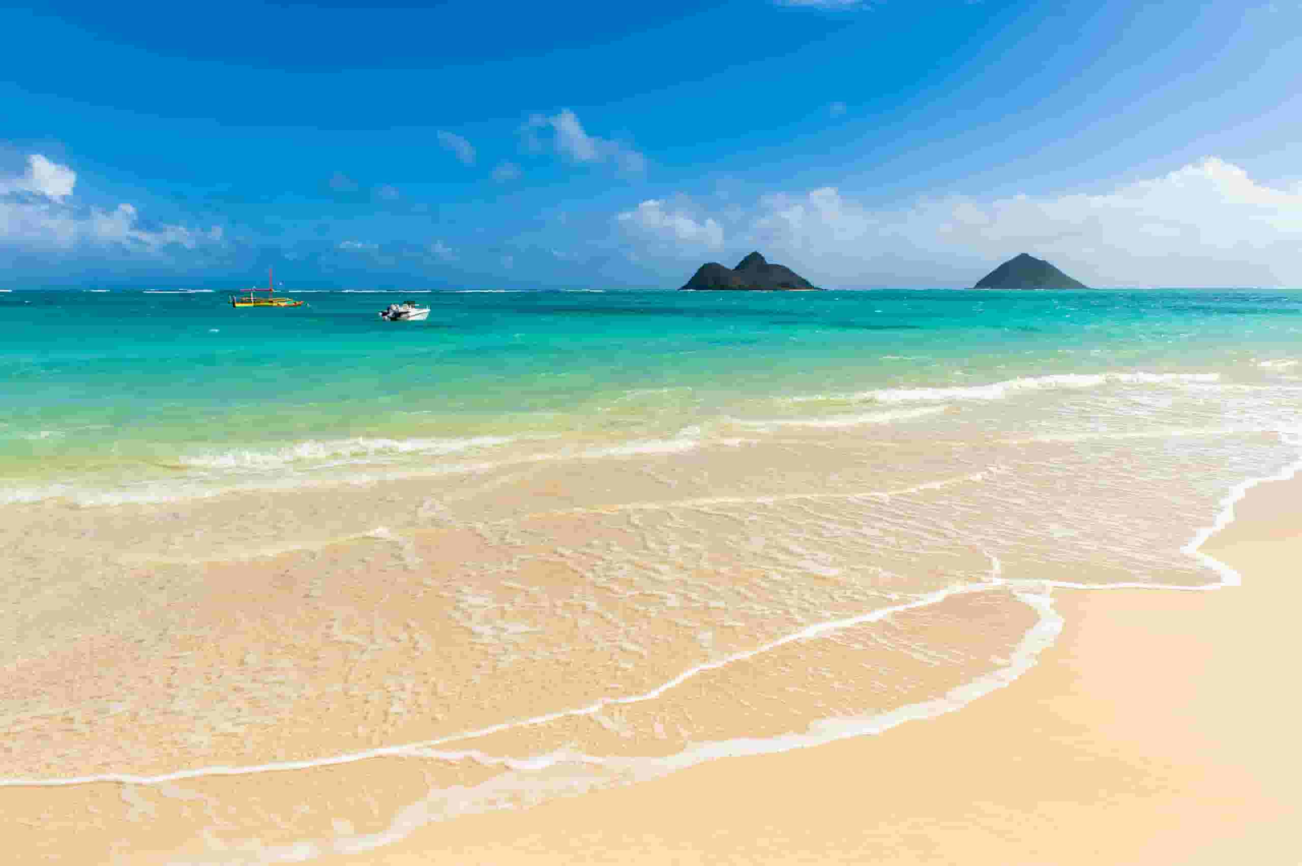 Etsi halpoja lentoja Kailuaan alkaen 203 €