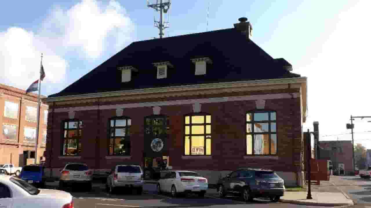 Find cheap flights to Kirksville