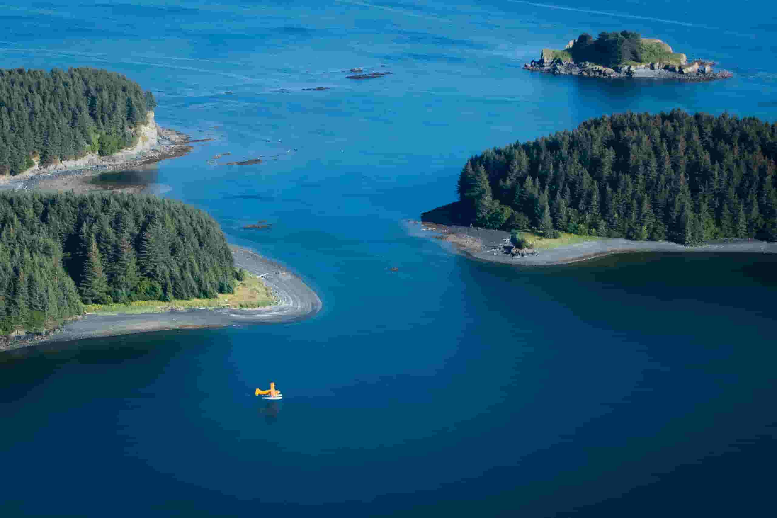 Etsi halpoja lentoja to Kodiak