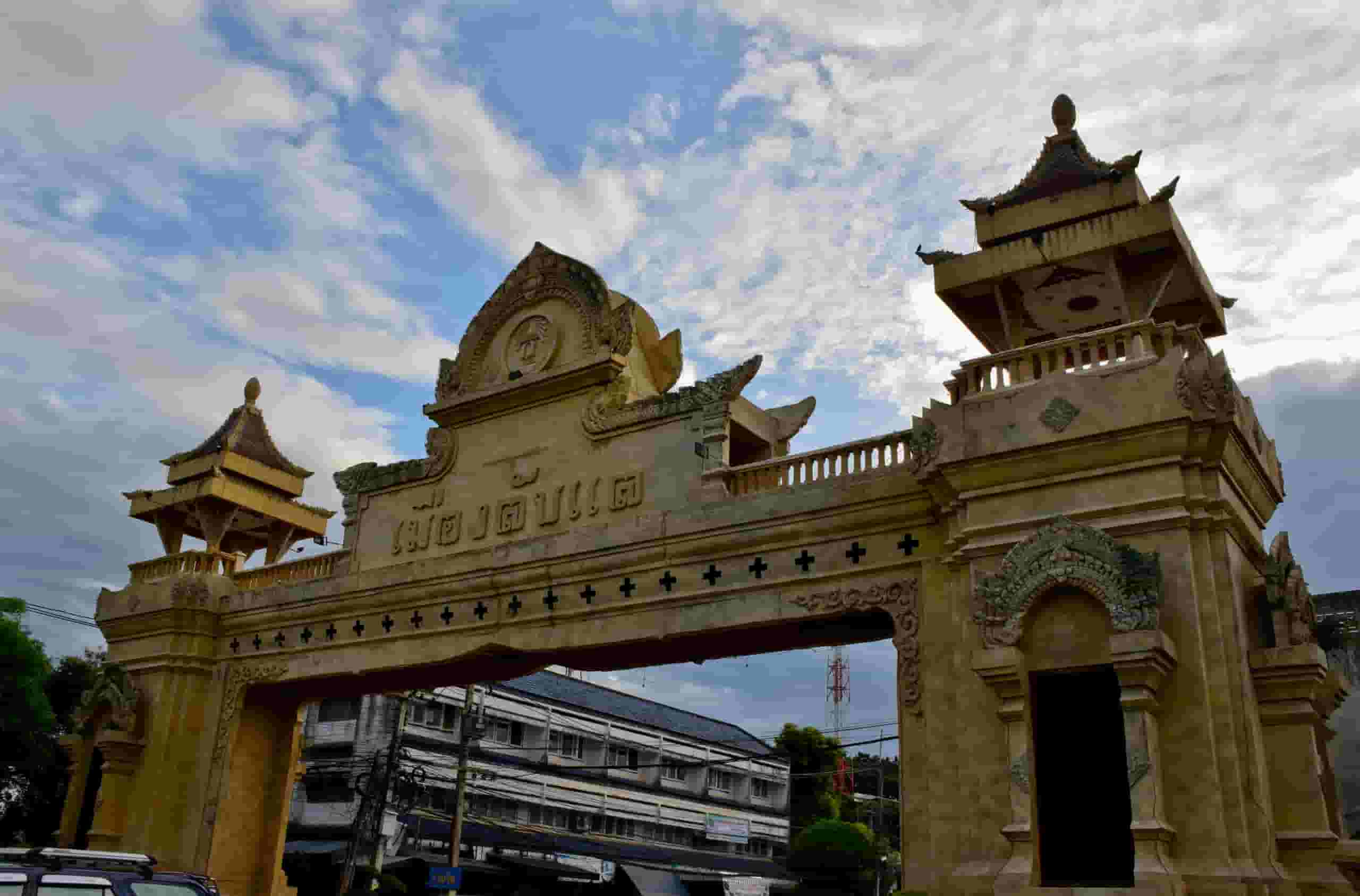 Find cheap flights to Lae