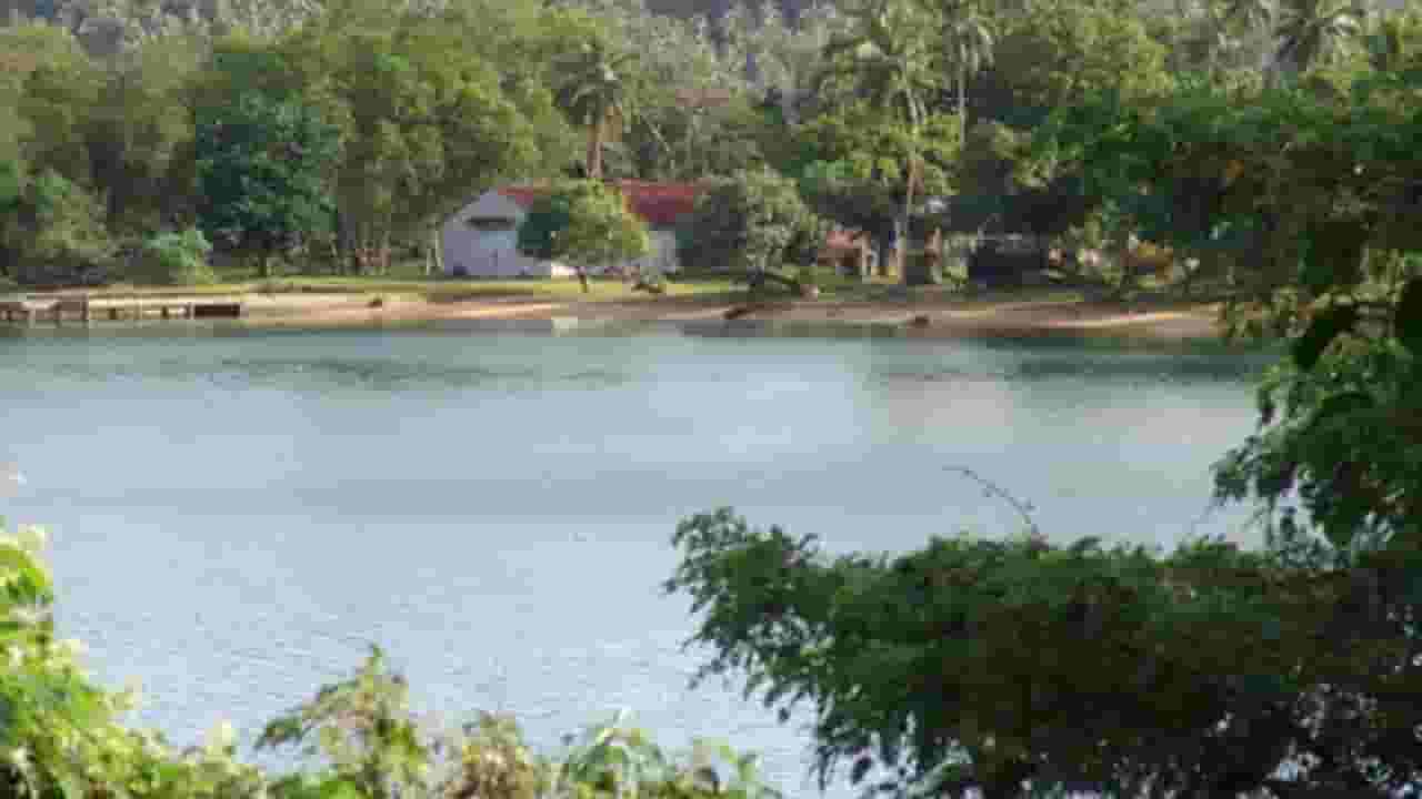 Location de voiture pas chère à Lamap, Vanuatu