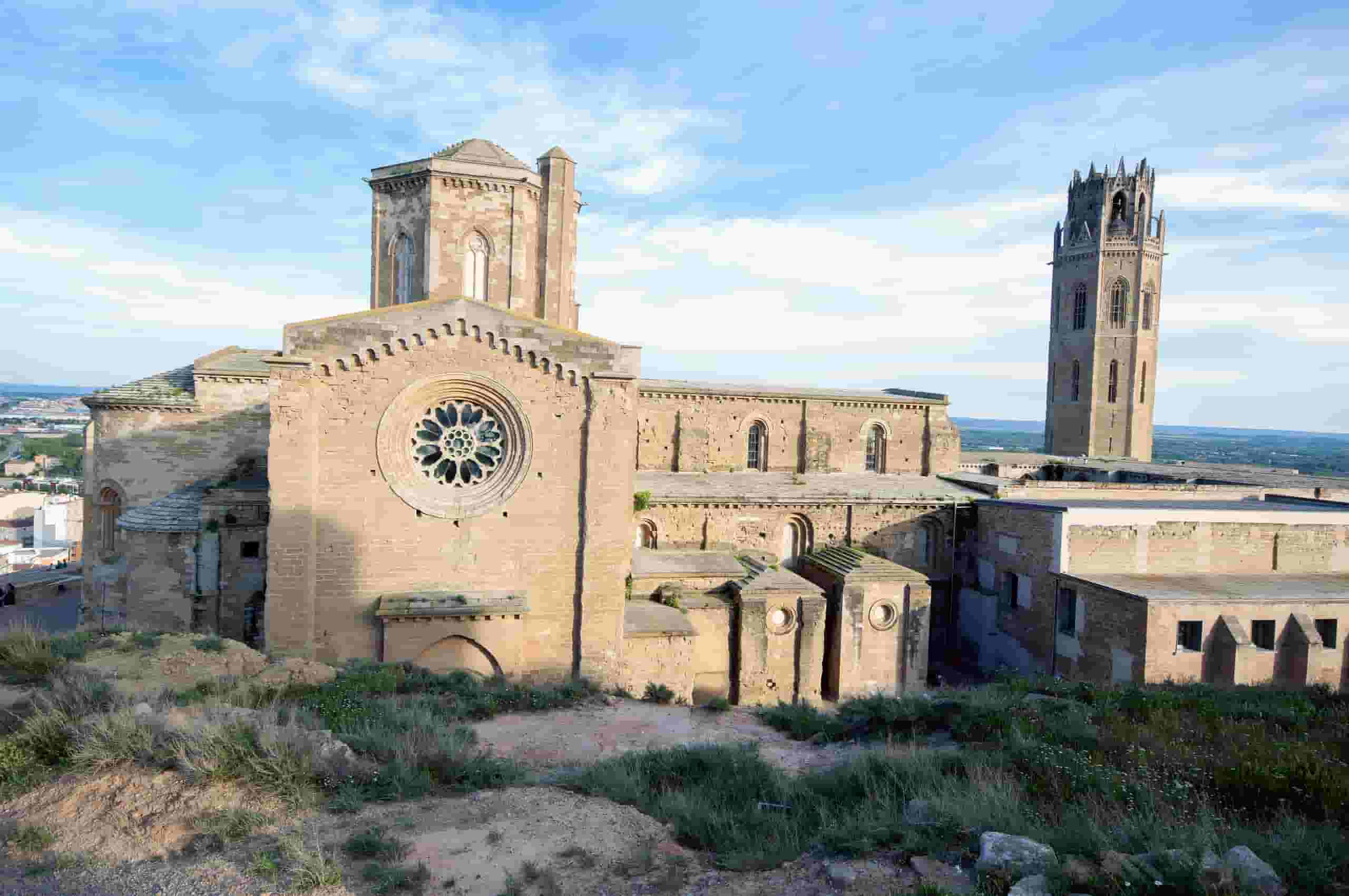 Find cheap flights to Lleida