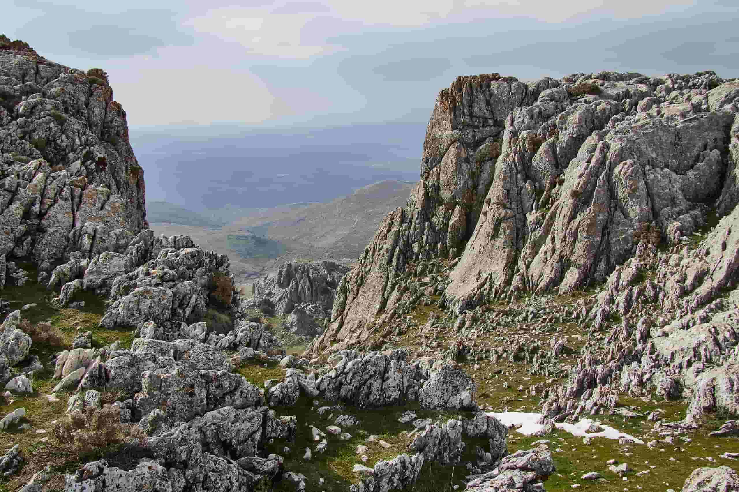 Encontre voos baratos to Loja