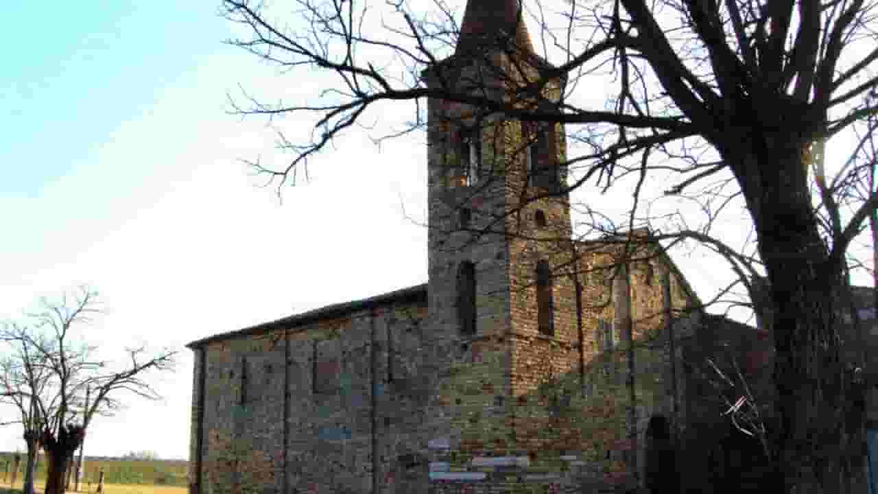 Find cheap flights to Longana