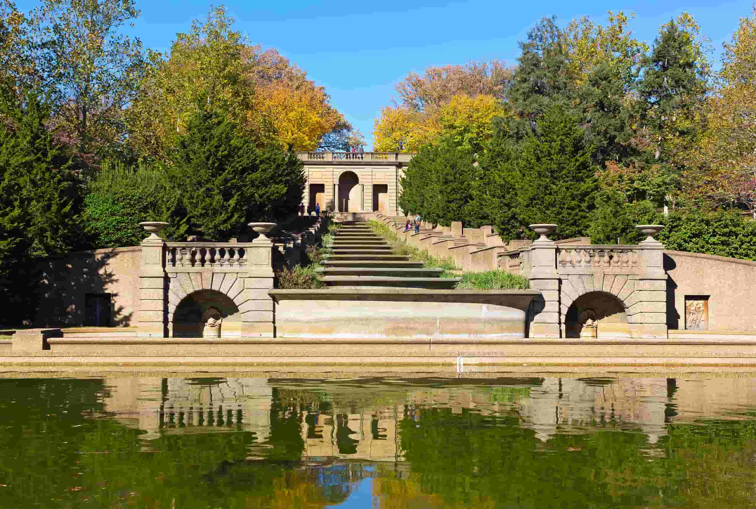 Find billige flybilletter to Meridian