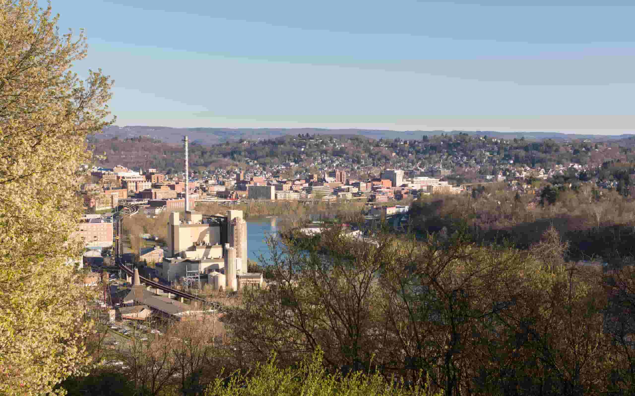 Trova voli economici a Morgantown