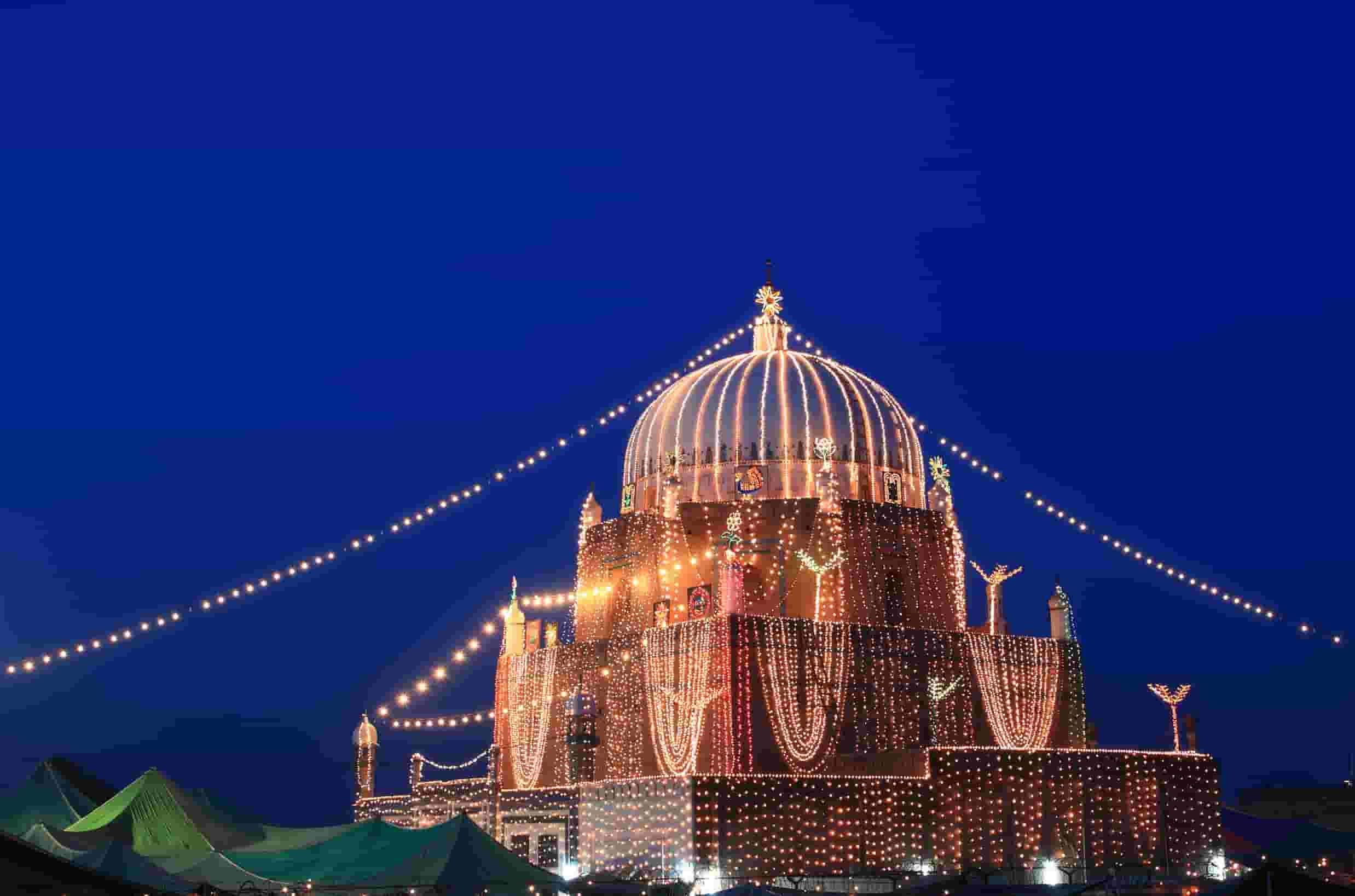Find cheap flights to Multan from $475