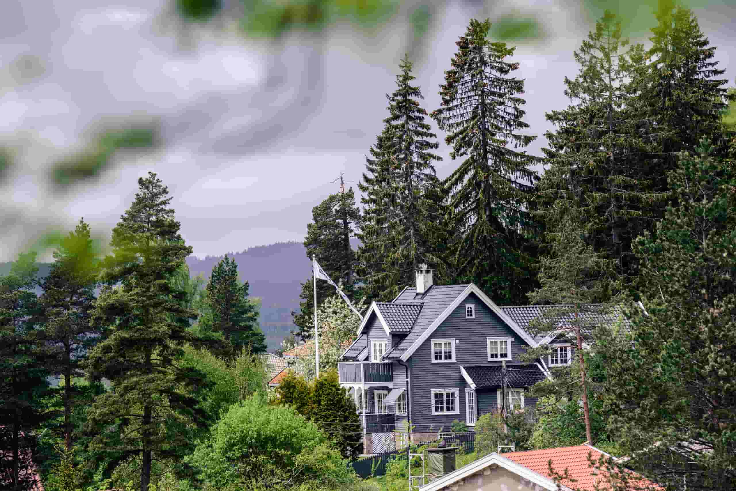 Find cheap flights to Norway House