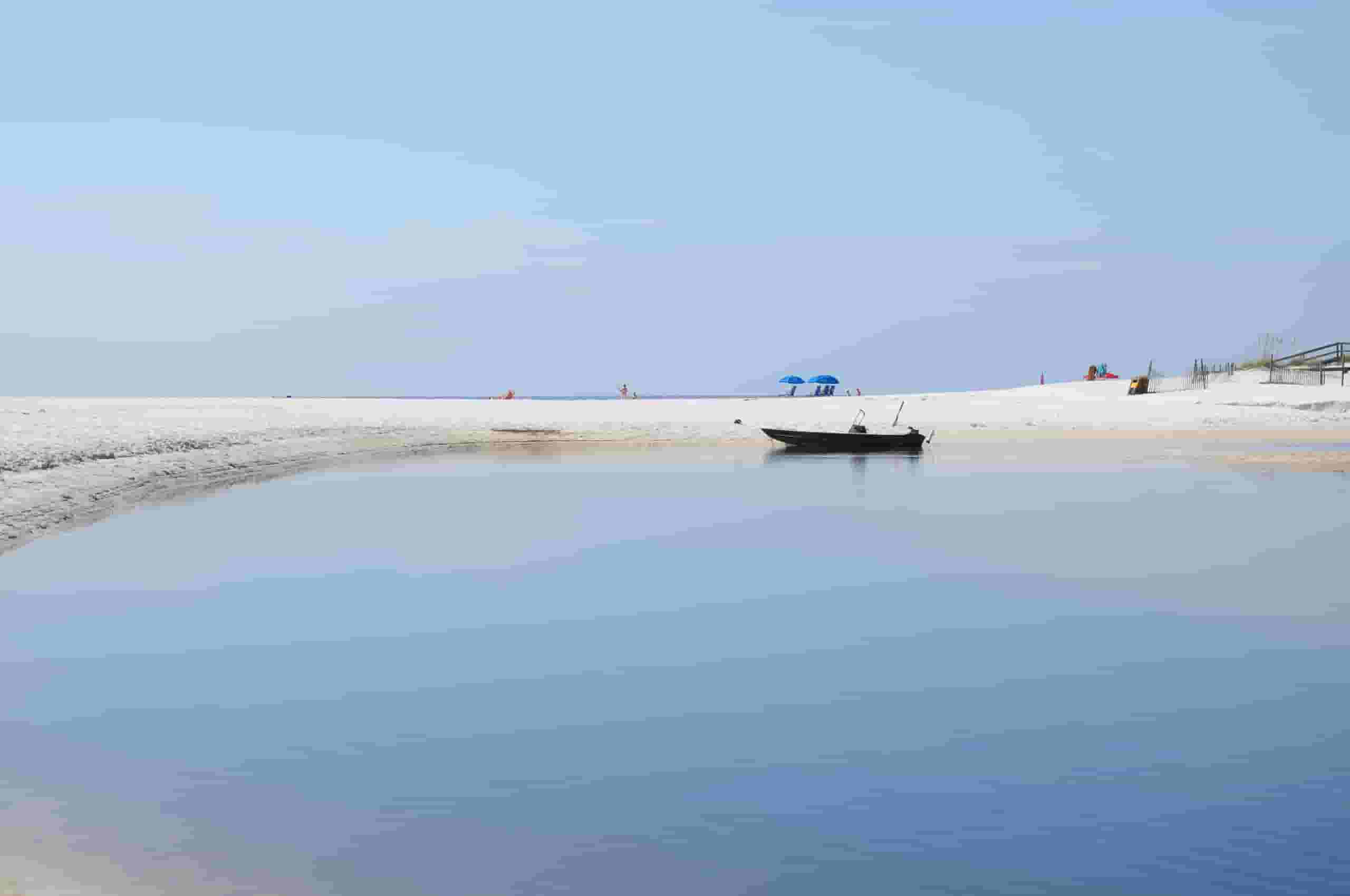 Find cheap flights to Pond Inlet