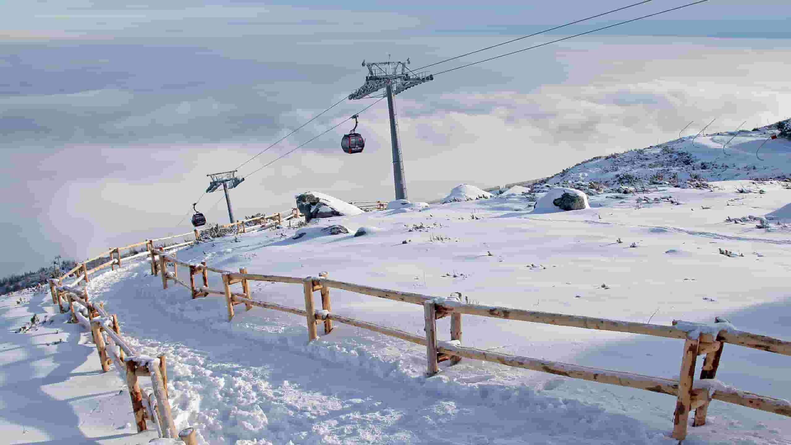 to Popradの格安航空券を検索