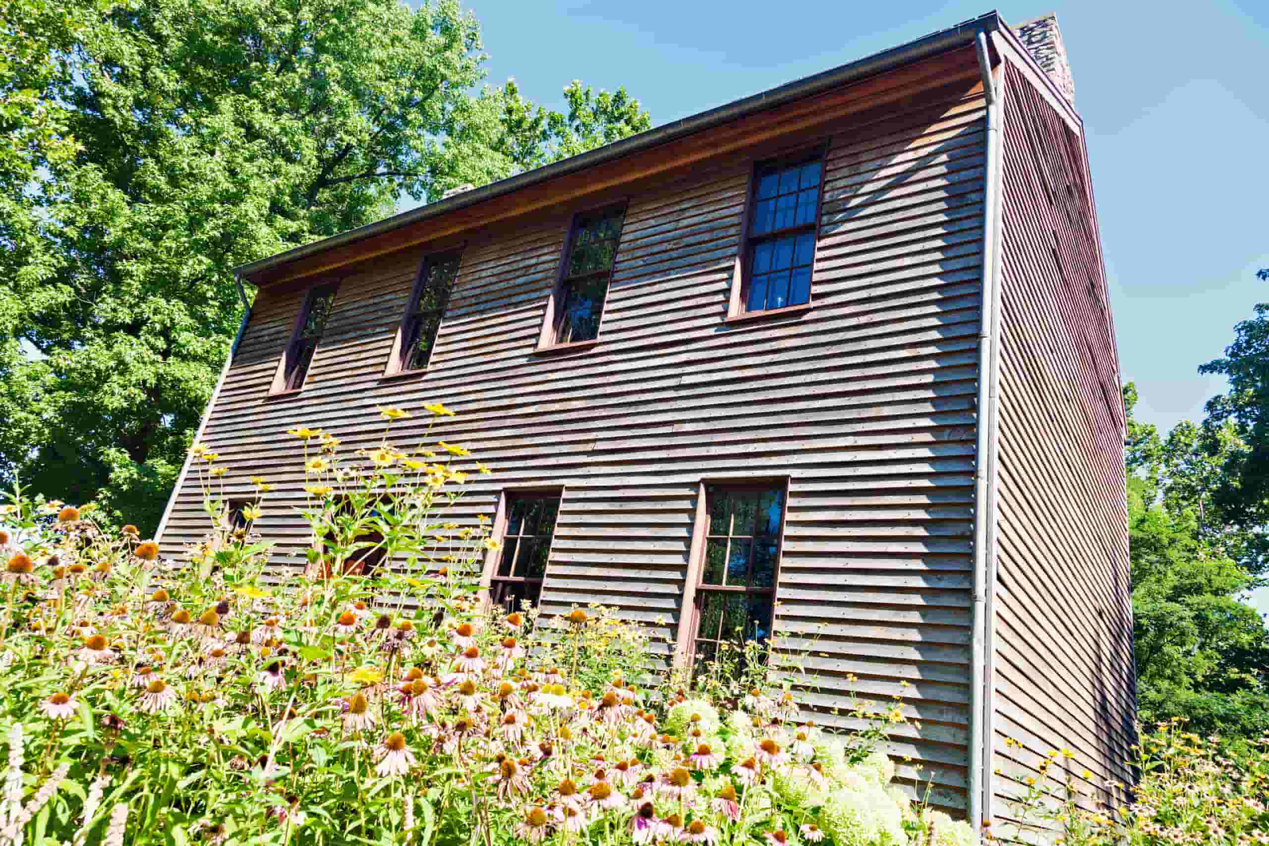 ポストビル行きの格安航空券を検索