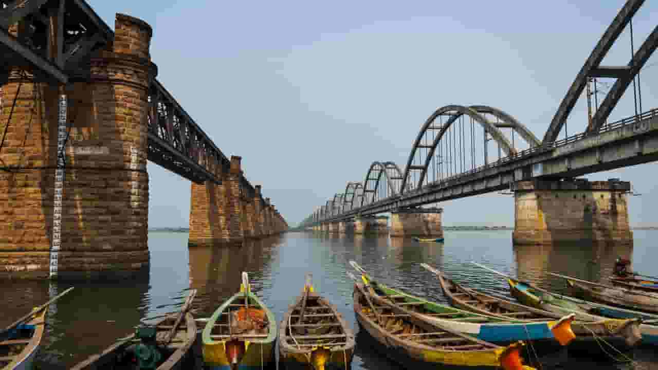 Trova voli economici a Rajahmundry a partire da 371 €