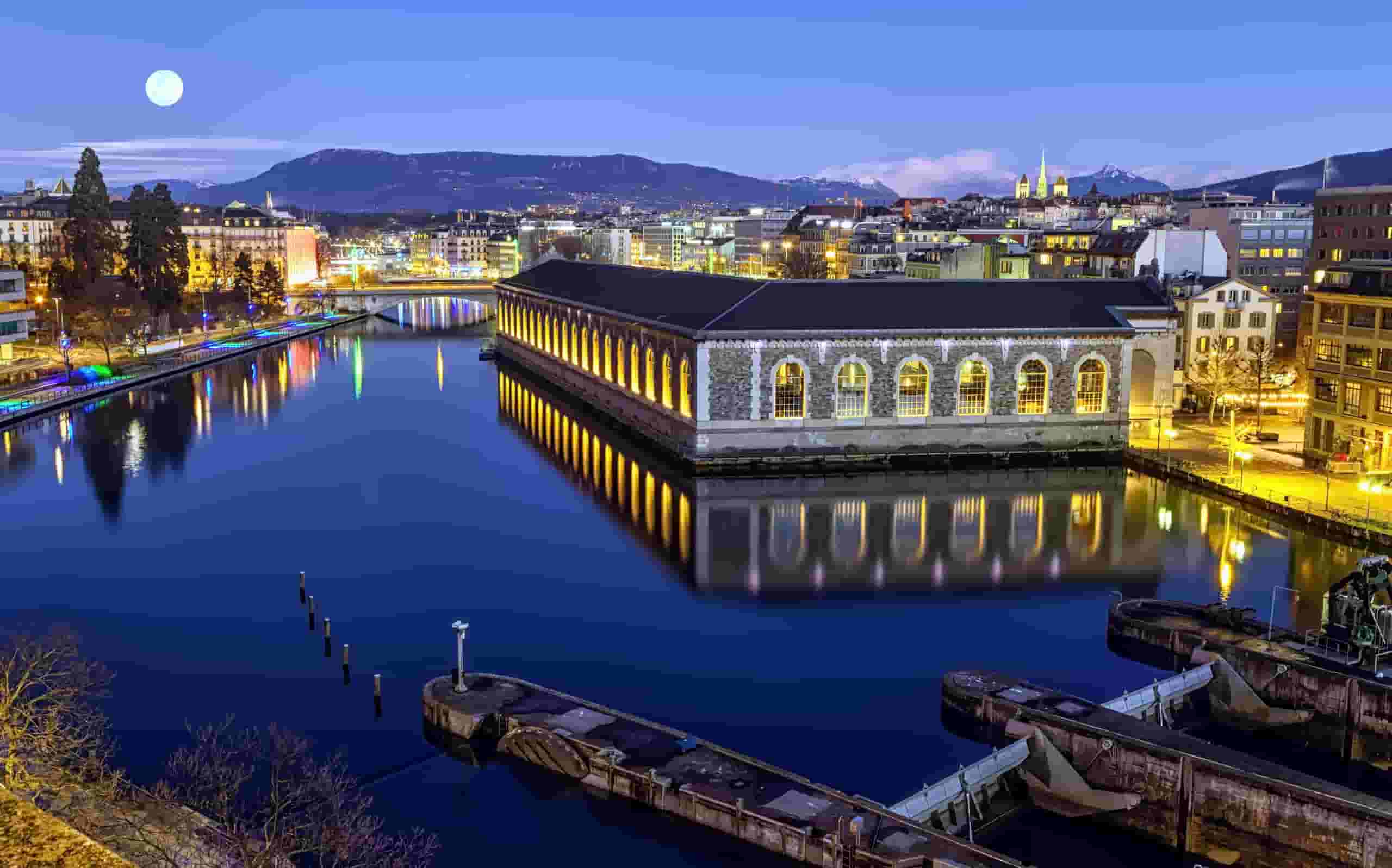 Etsi halpoja lentoja kohteeseen Saint-Pierre