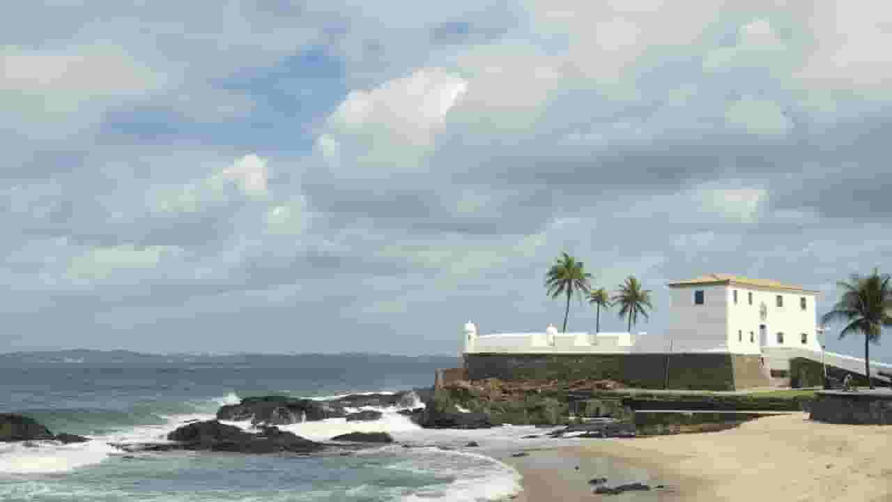 Find cheap flights to Santa Maria