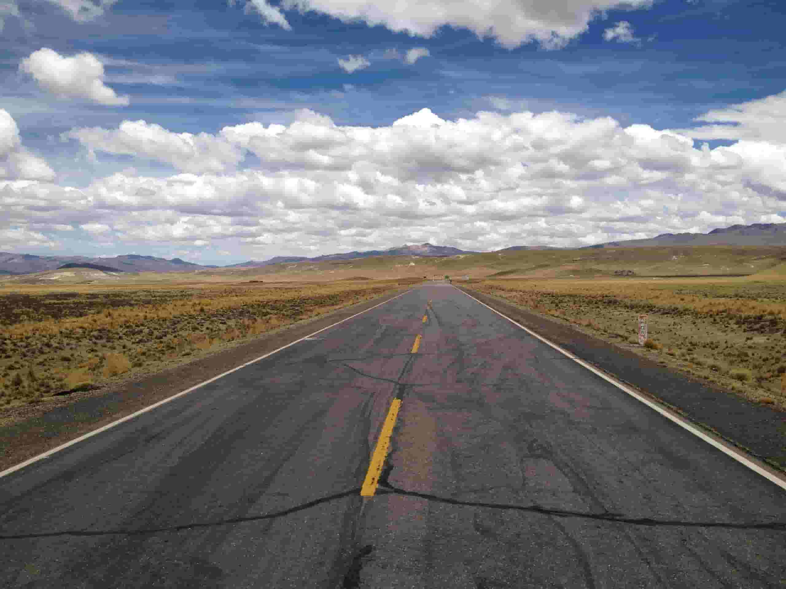 Keressen olcsó repülőjegyeket Tacnába