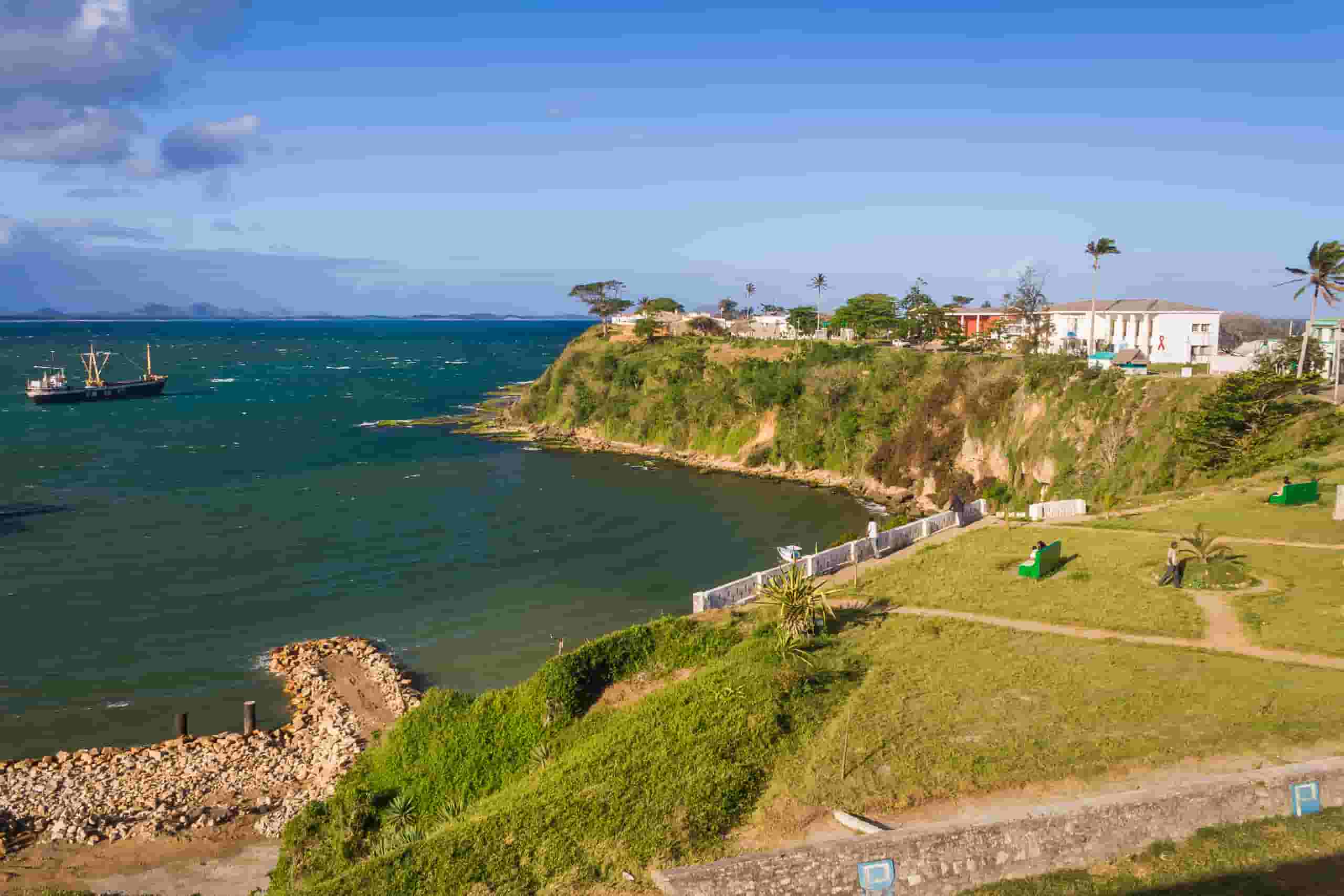 Trouvez des vols à prix mini vers Tôlanaro