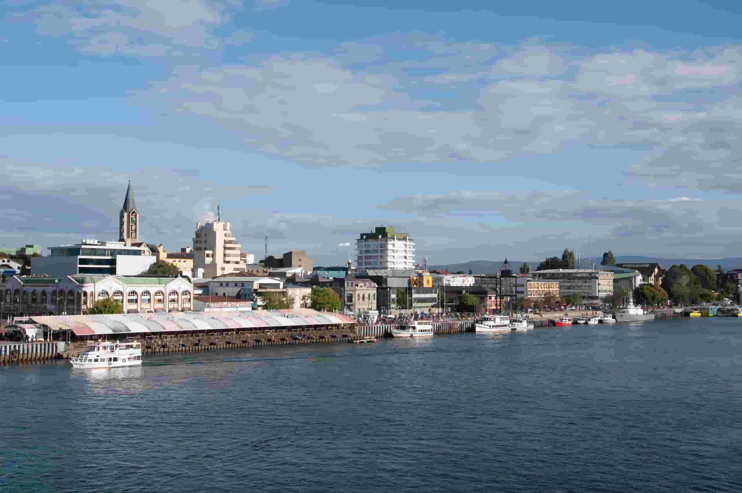 Find cheap flights to Valdivia