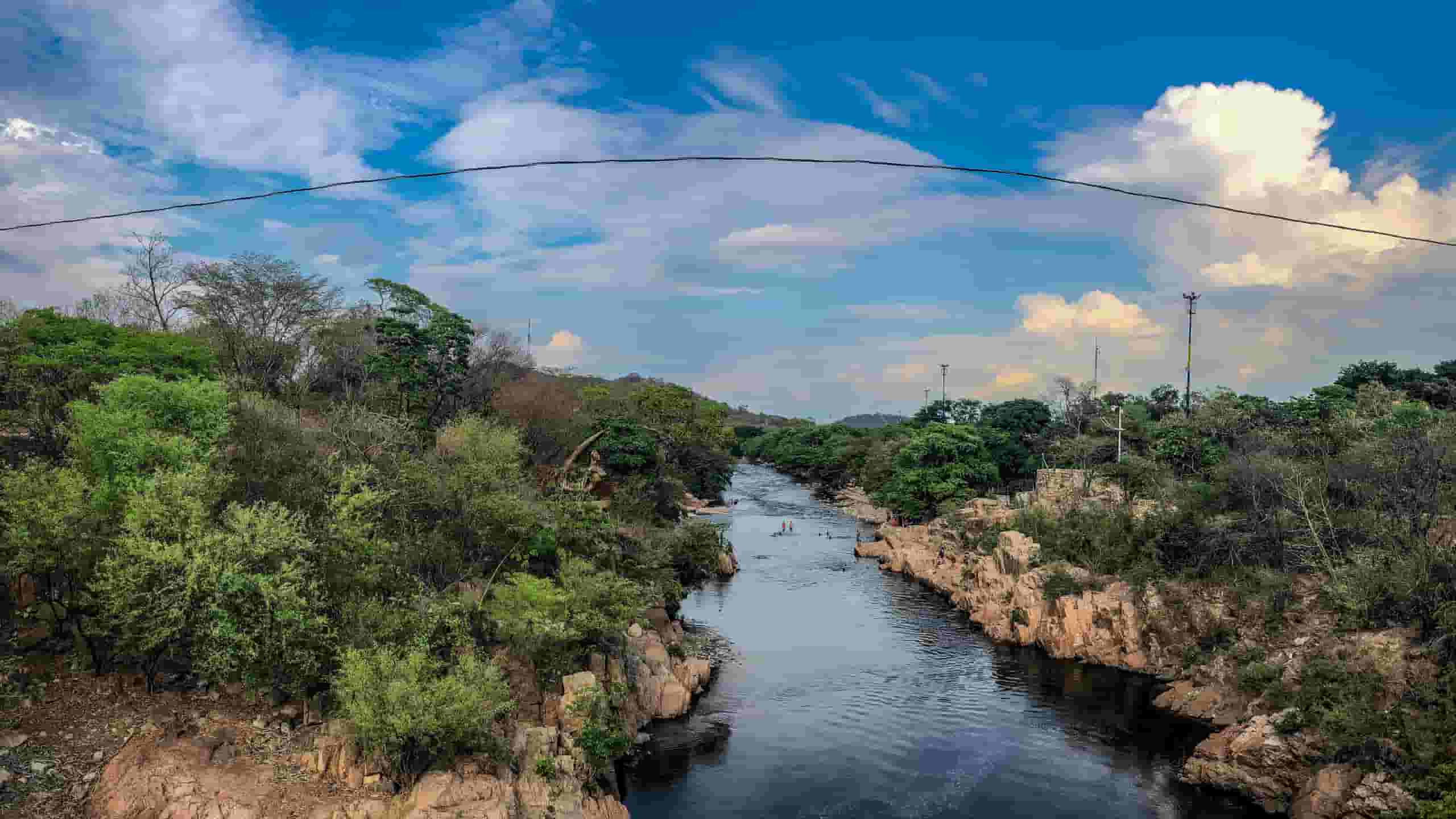 Encuentra vuelos baratos a Valledupar