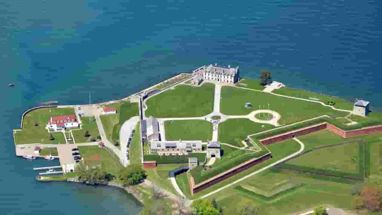 Objavte lacné letenky do mesta Youngstown