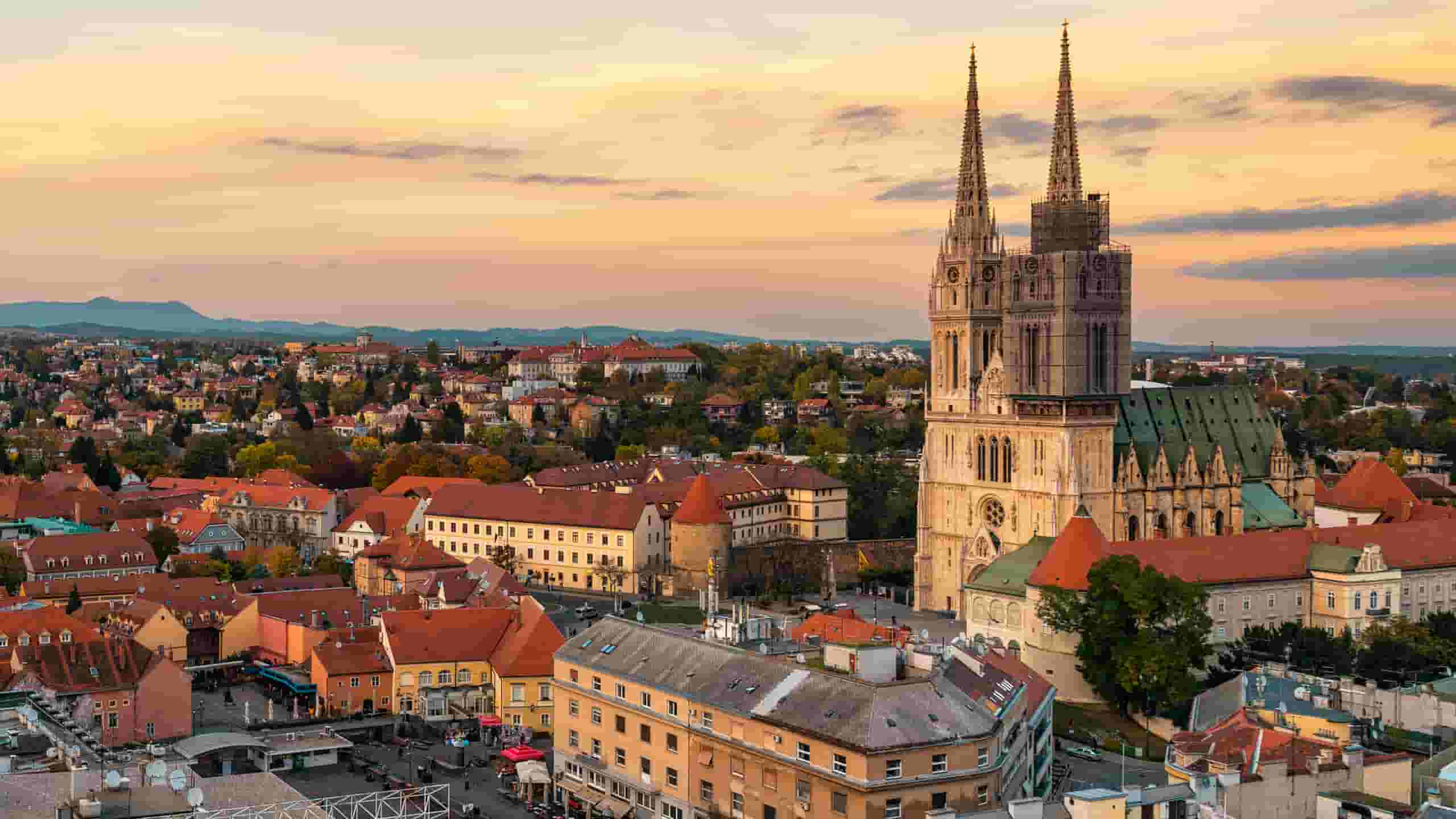 Находите недорогие авиабилеты в в Загреб от $365