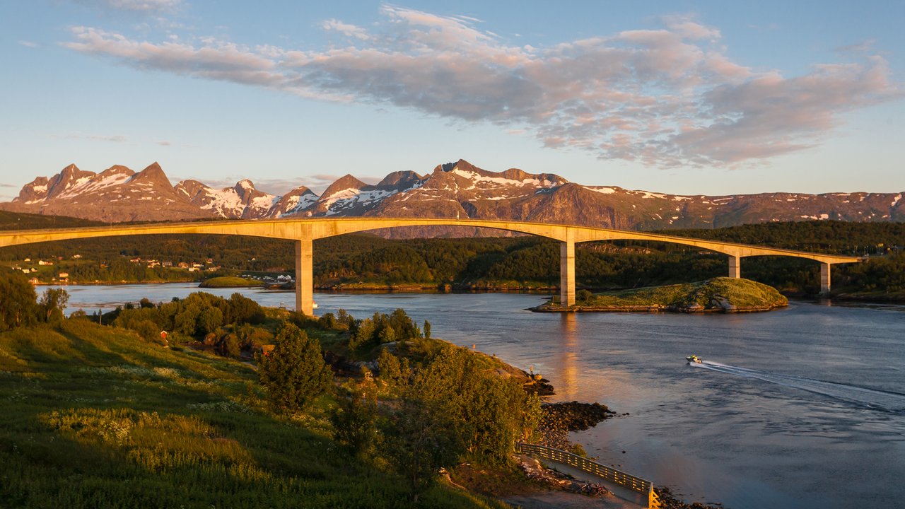 Leknes - Bodø