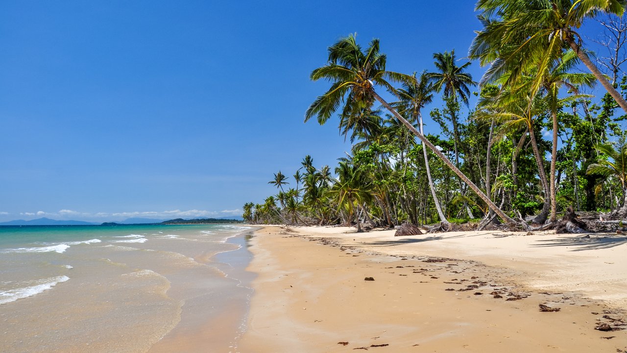 Sydney - Sunshine Coast Region