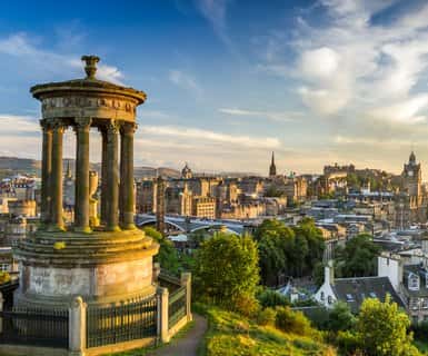 Levné lety na trase Bratislava - Edinburgh